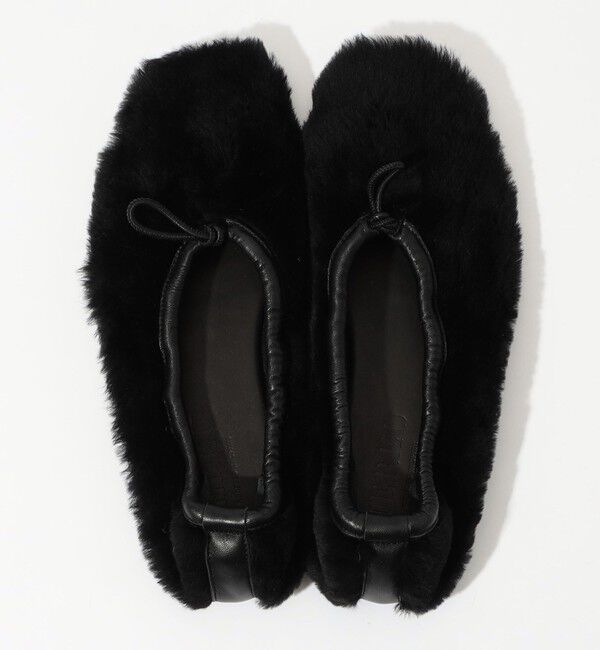 TOMORROWLAND GOODS「HEREU Puntera Shearling ムートンフラットシューズ」|バレエシューズ|