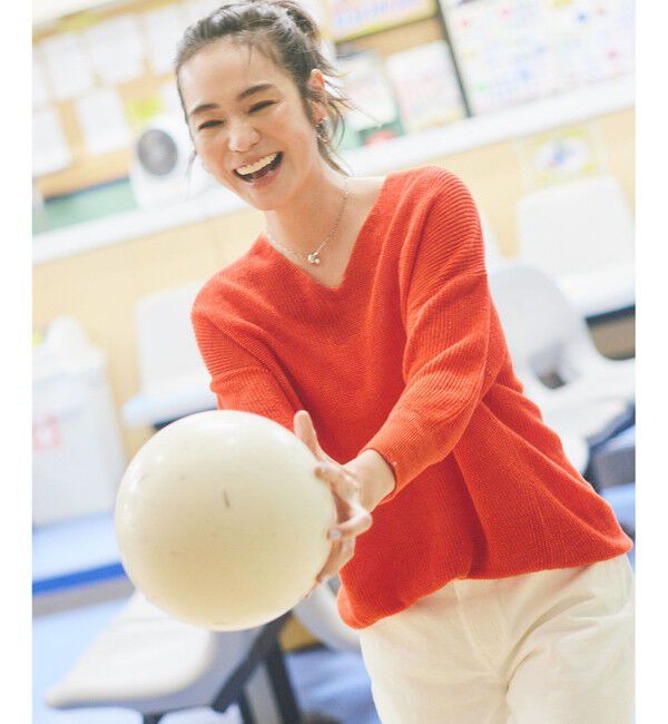 23区「【洗える】ピュアリネン Vネック ニット」|ニット・セーター|オレンジ系5