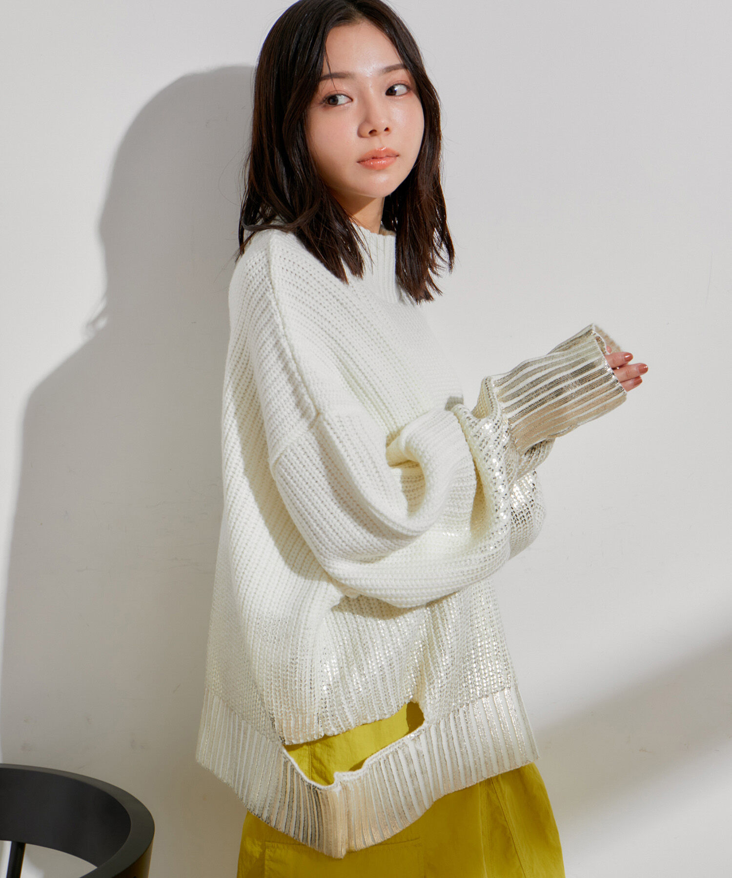 VIS「サイドカット箔ニットプルオーバー」|ニット・セーター|