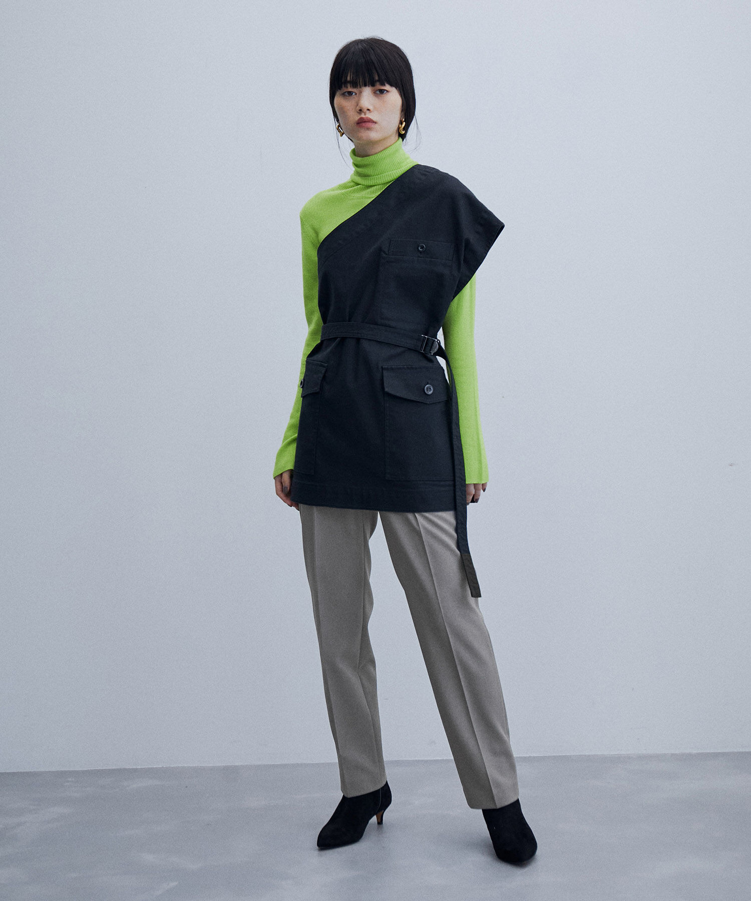 ADAM ET ROPE'「【サステナブル】スリムスラックス」|スラックス|