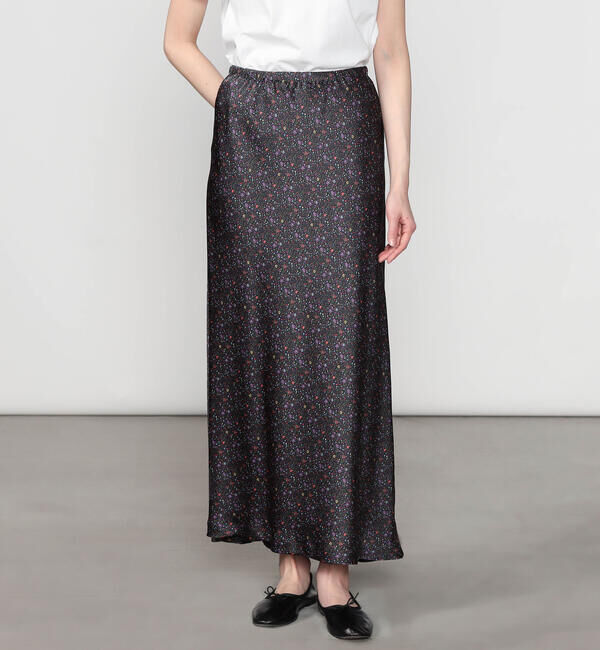  「TICCA | リトルフラワープリント タイトスカート WOMEN」|スカート|NAVY系1