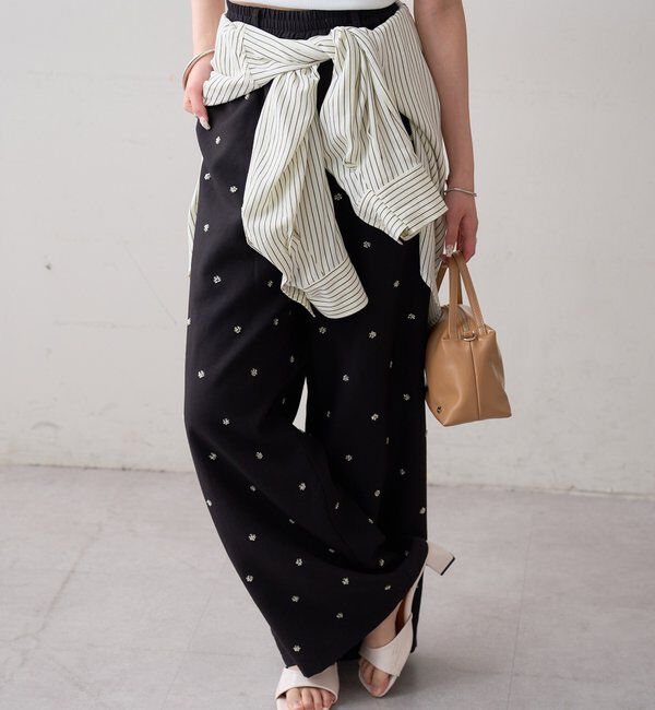  「ビージーフラワースラックス」|チノ|