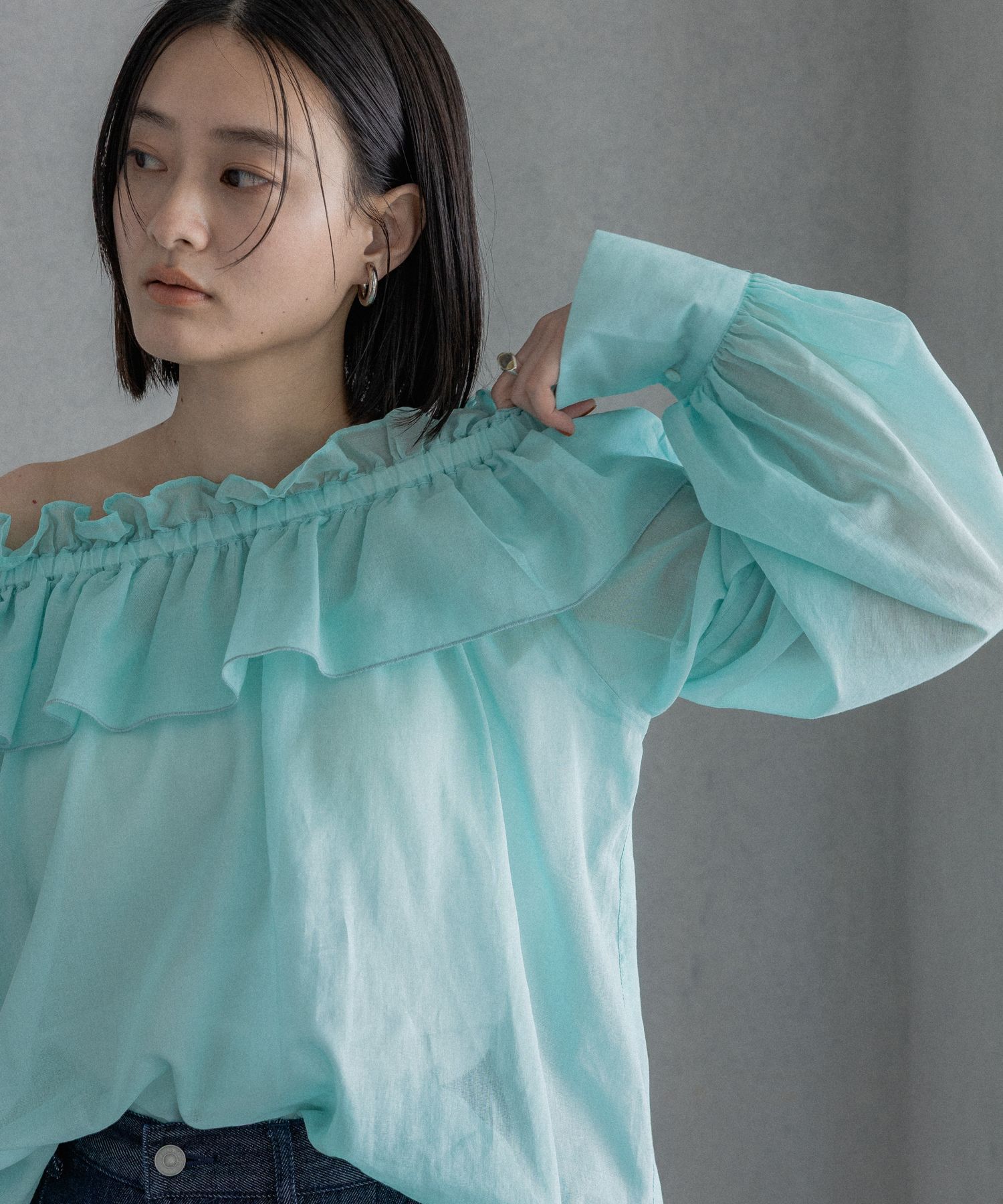 A part by 「フリルギャザーオフショルブラウス」|シャツ・ブラウス|