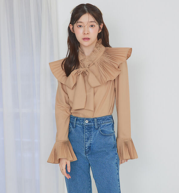 SELFIST「プリーツ襟付ブラウス」|シャツ・ブラウス|ベージュ