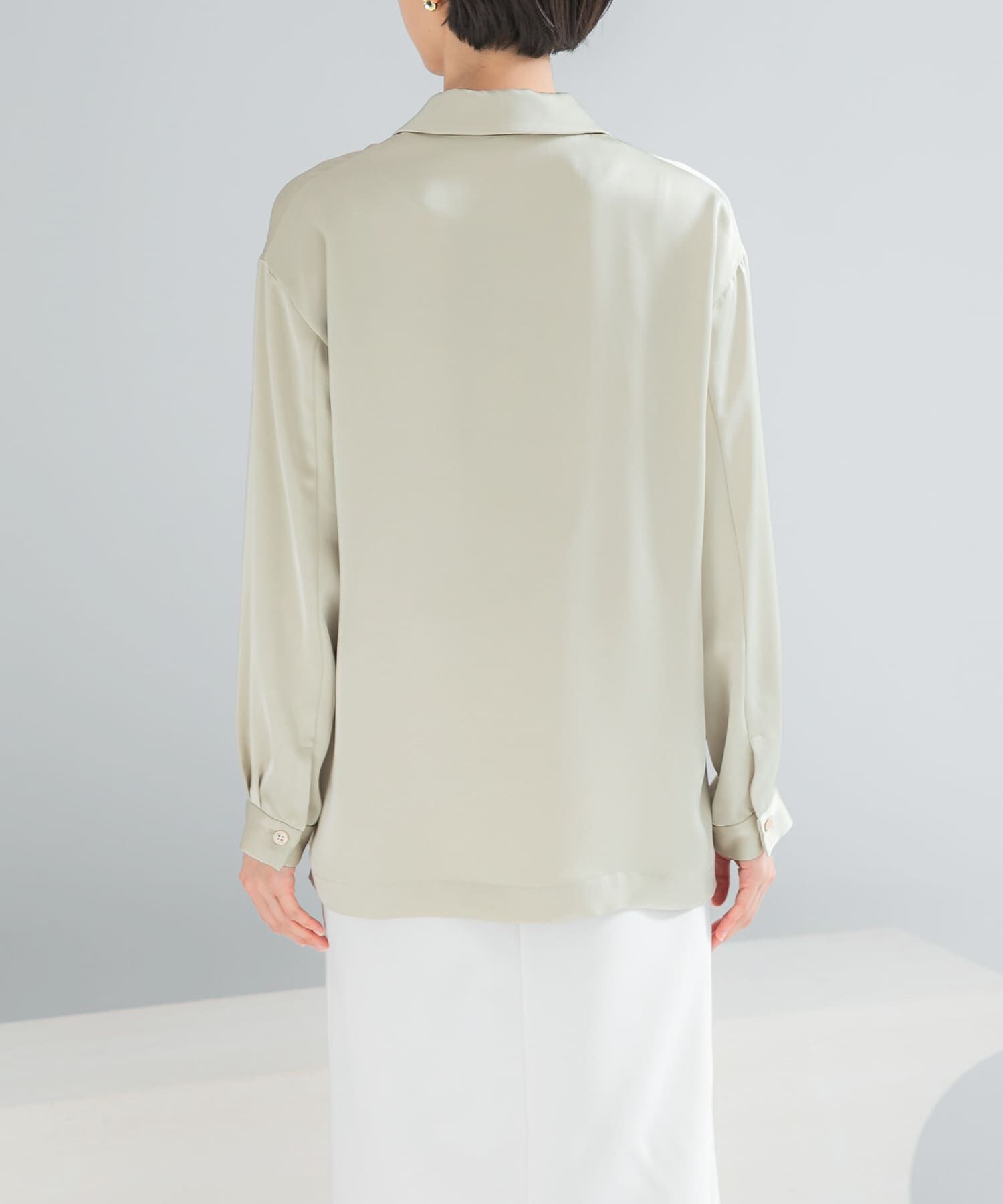 URBAN RESEARCH ROSSO「オープンカラーヴィンテージシルキーサテンブラウス」|シャツ・ブラウス|