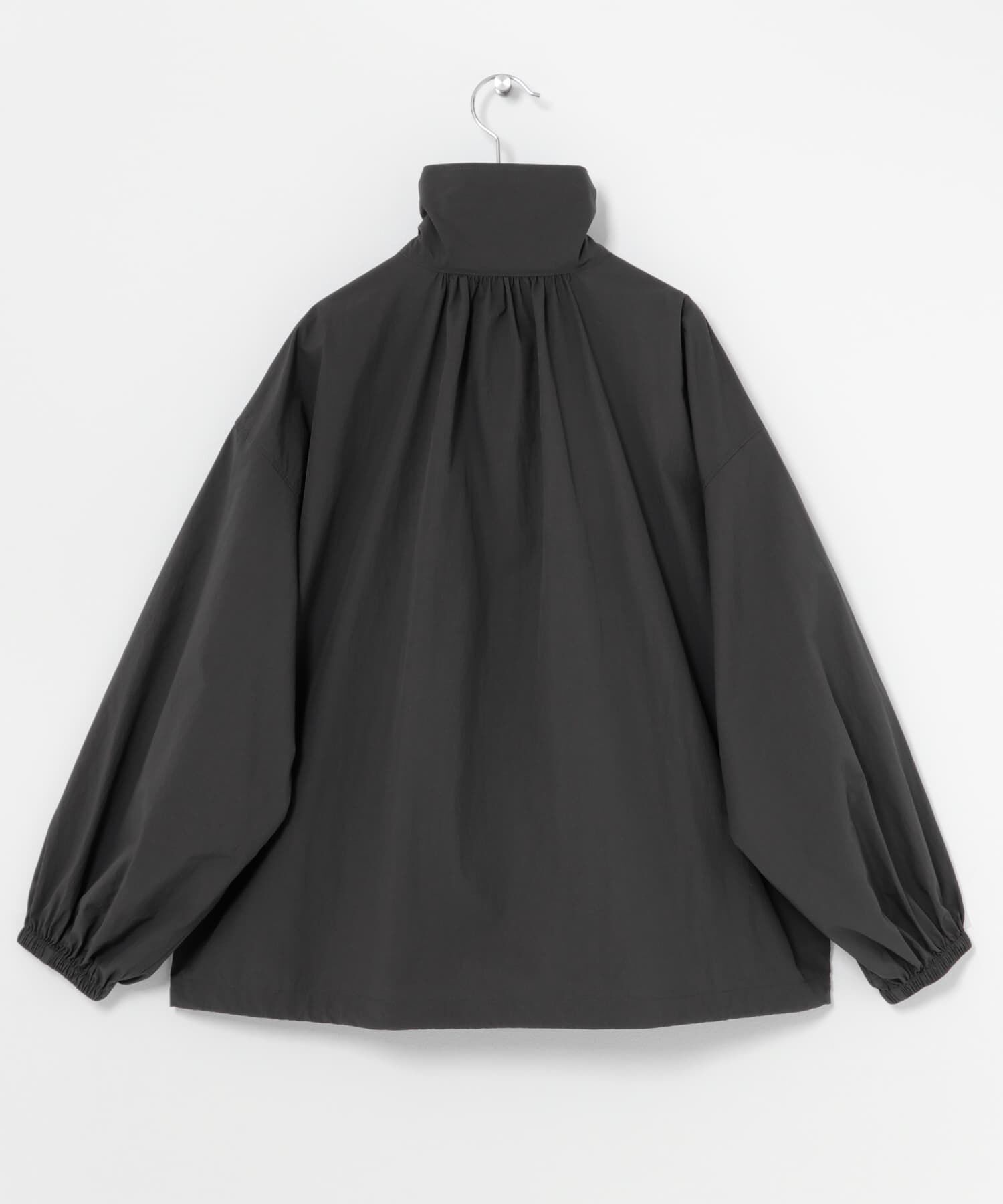 URBAN RESEARCH「撥水ナイロンギャザーブルゾン」|ブルゾン・スタジャン|