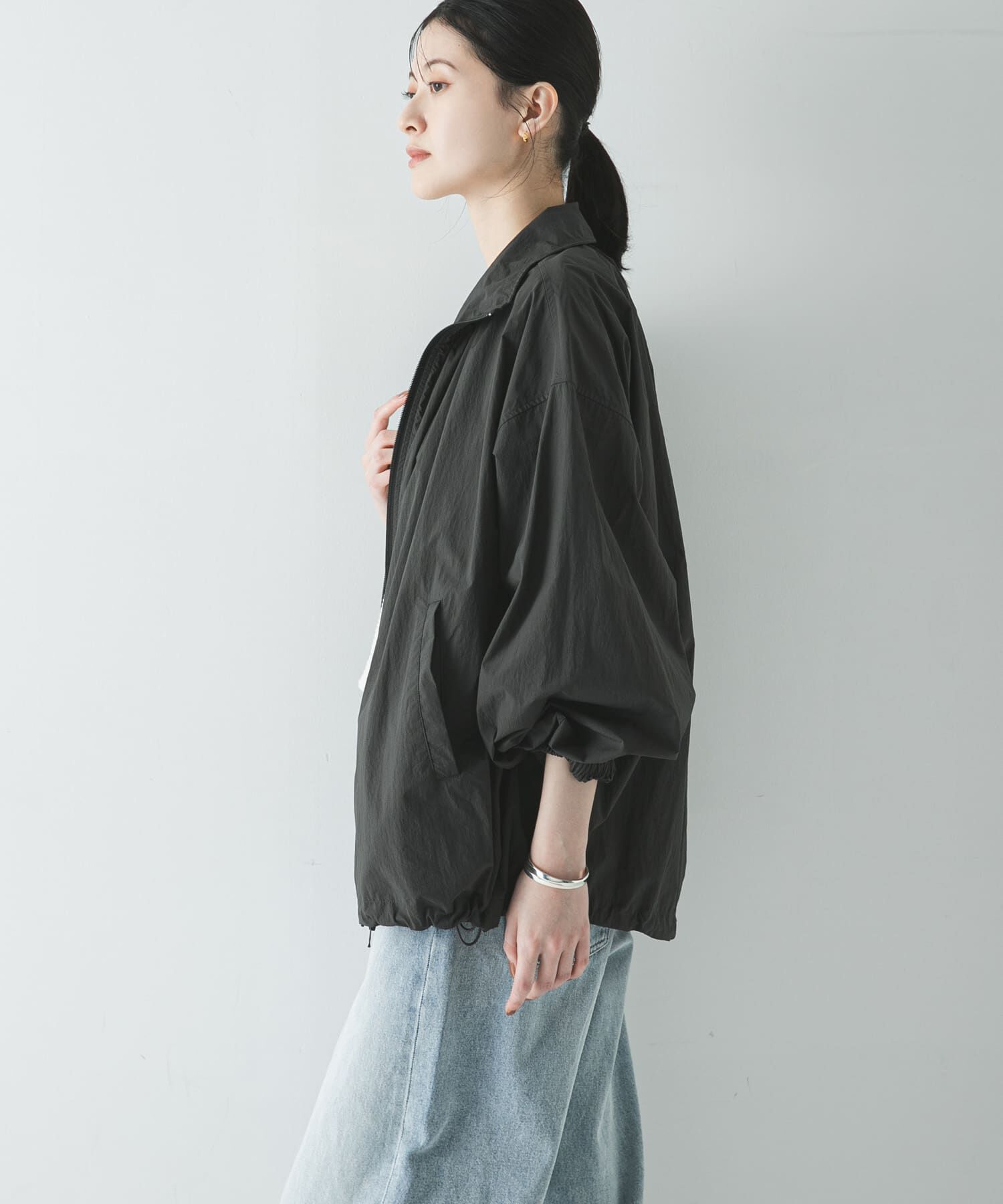 URBAN RESEARCH「撥水ナイロンギャザーブルゾン」|ブルゾン・スタジャン|