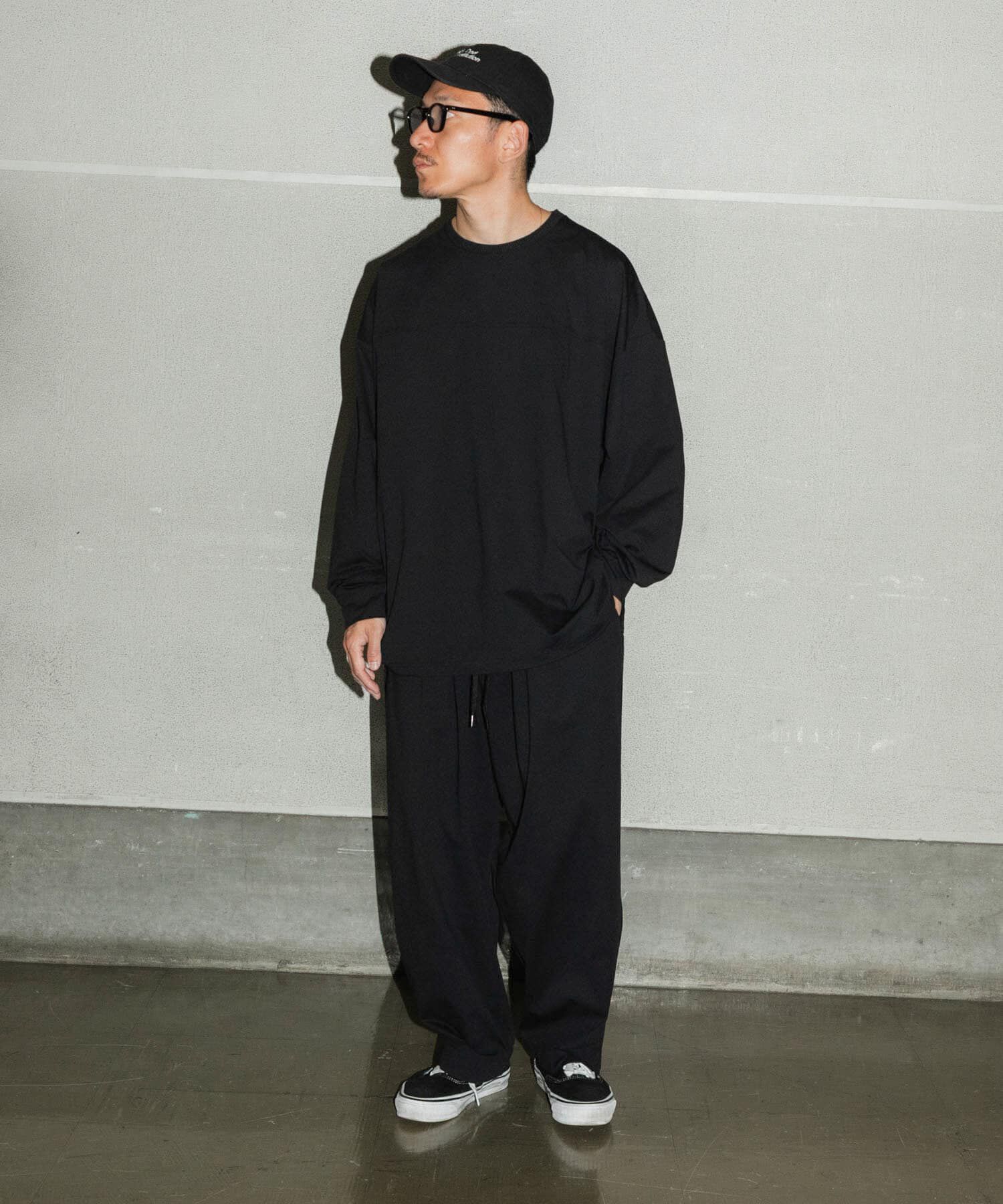 URBAN RESEARCH「Wide Dad　BREEZY TECH EASY PANTS」|その他|