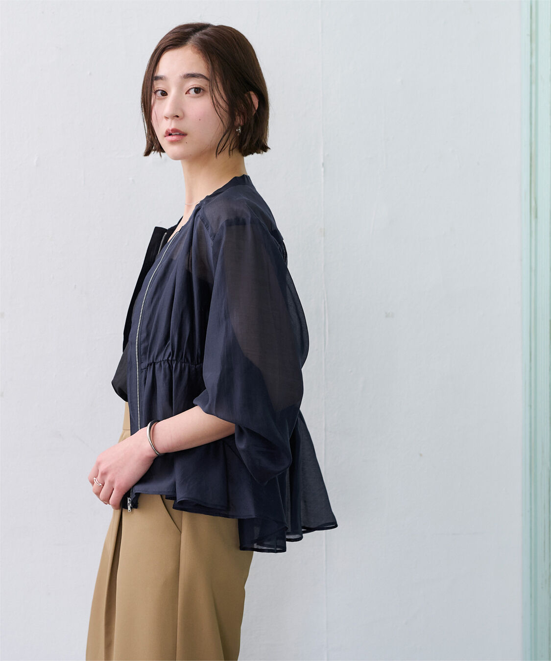 ur's「ウエストドロストシアーブルゾン」|ブルゾン・スタジャン|