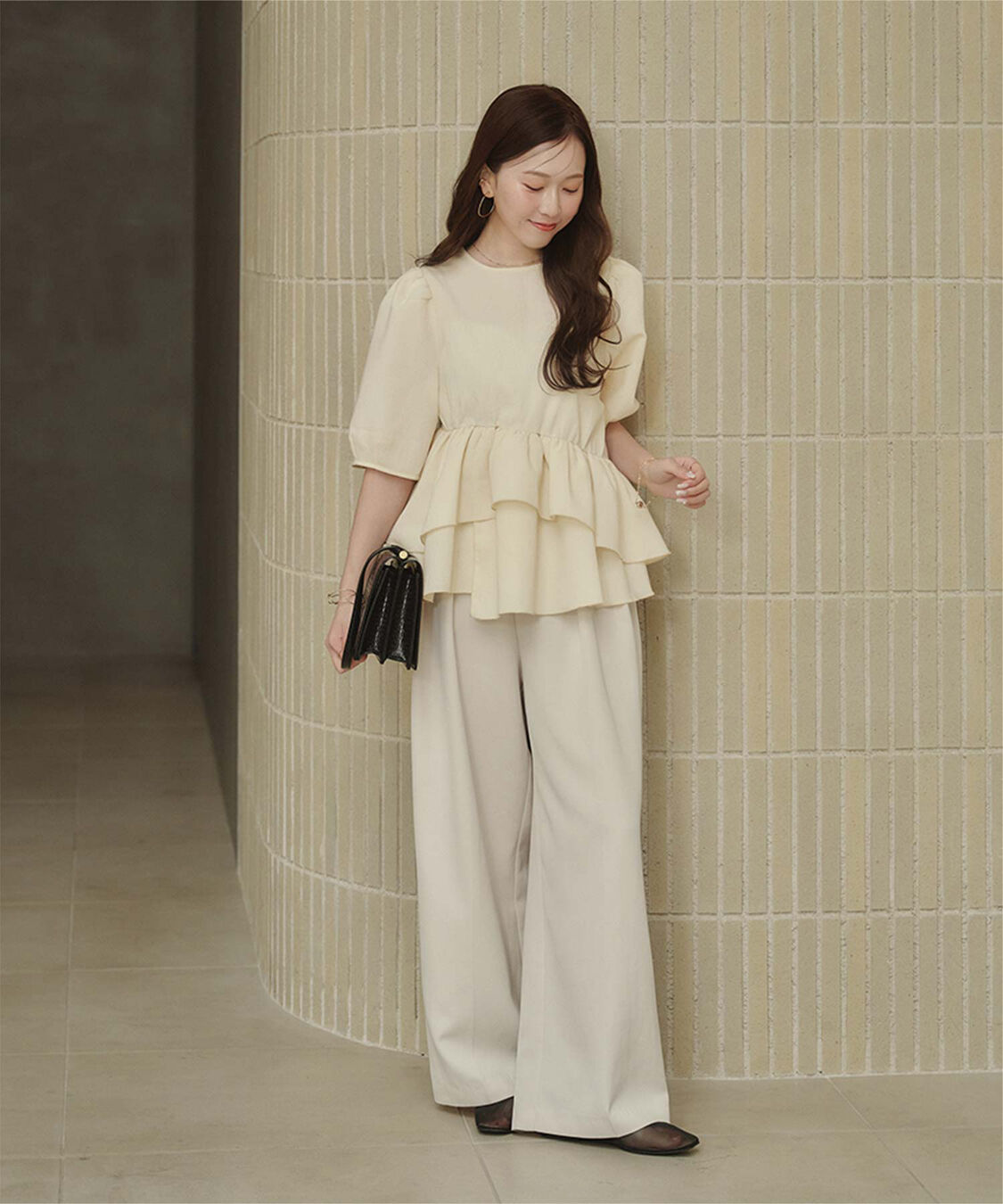 titivate「【ななみさんコラボアイテム】イレギュラーヘムペプラムトップス」|シャツ・ブラウス|