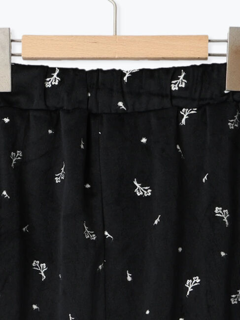 Samansa Mos2「ベロアプリーツ/刺繍アソートナロースカート」|スカート|