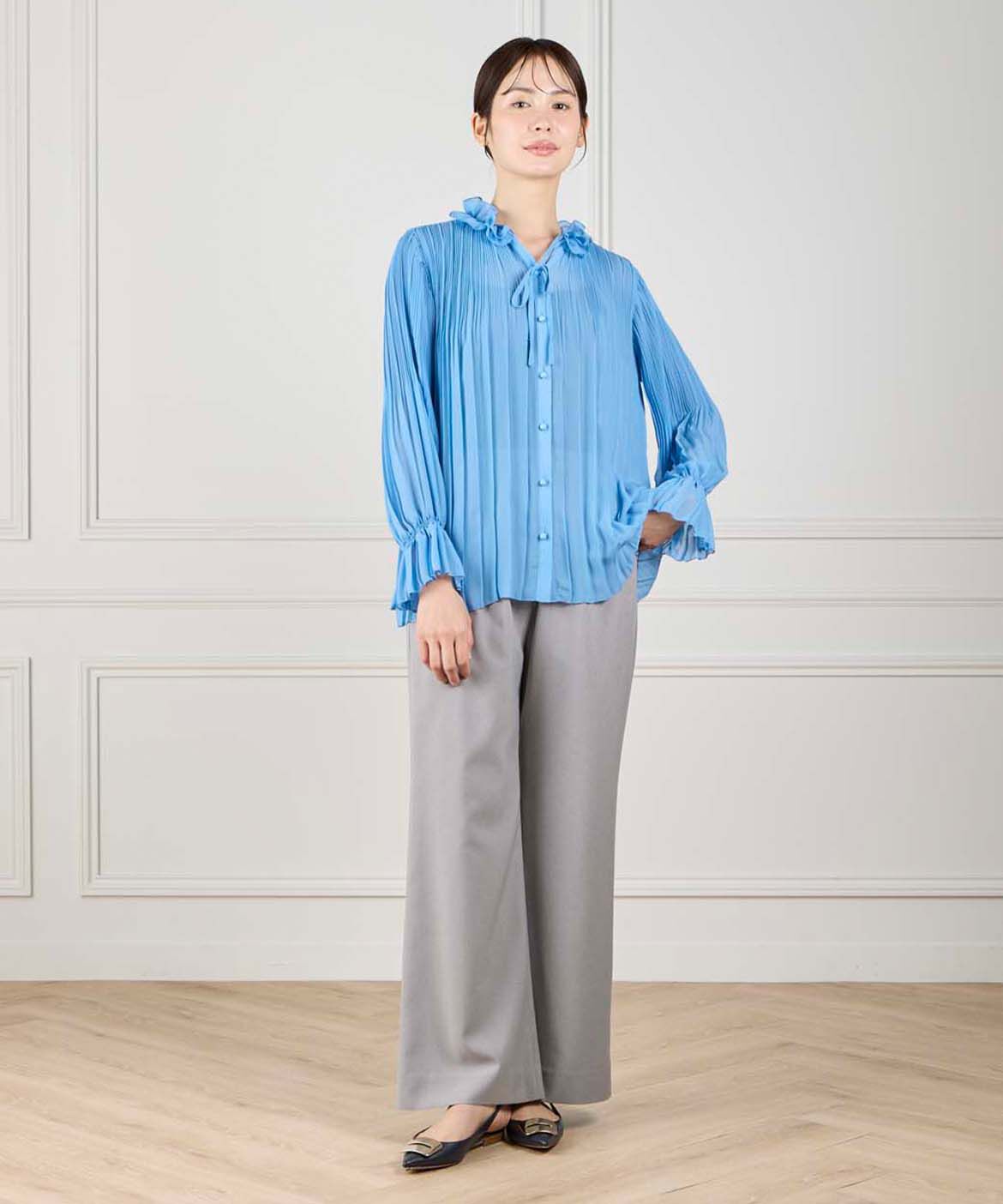 ef-de Black「フリルネックプリーツブラウス」|シャツ・ブラウス|