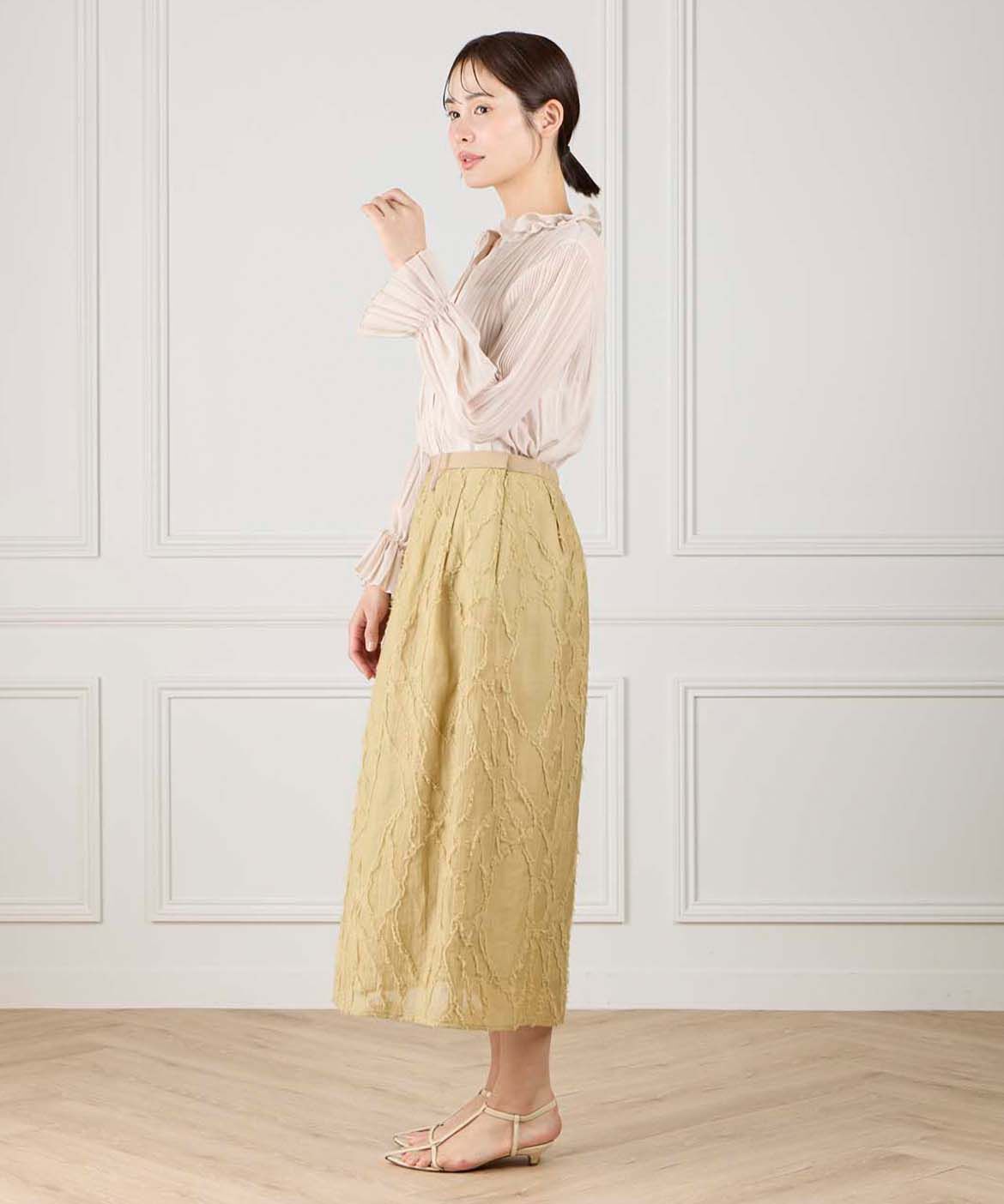 ef-de Black「フリルネックプリーツブラウス」|シャツ・ブラウス|