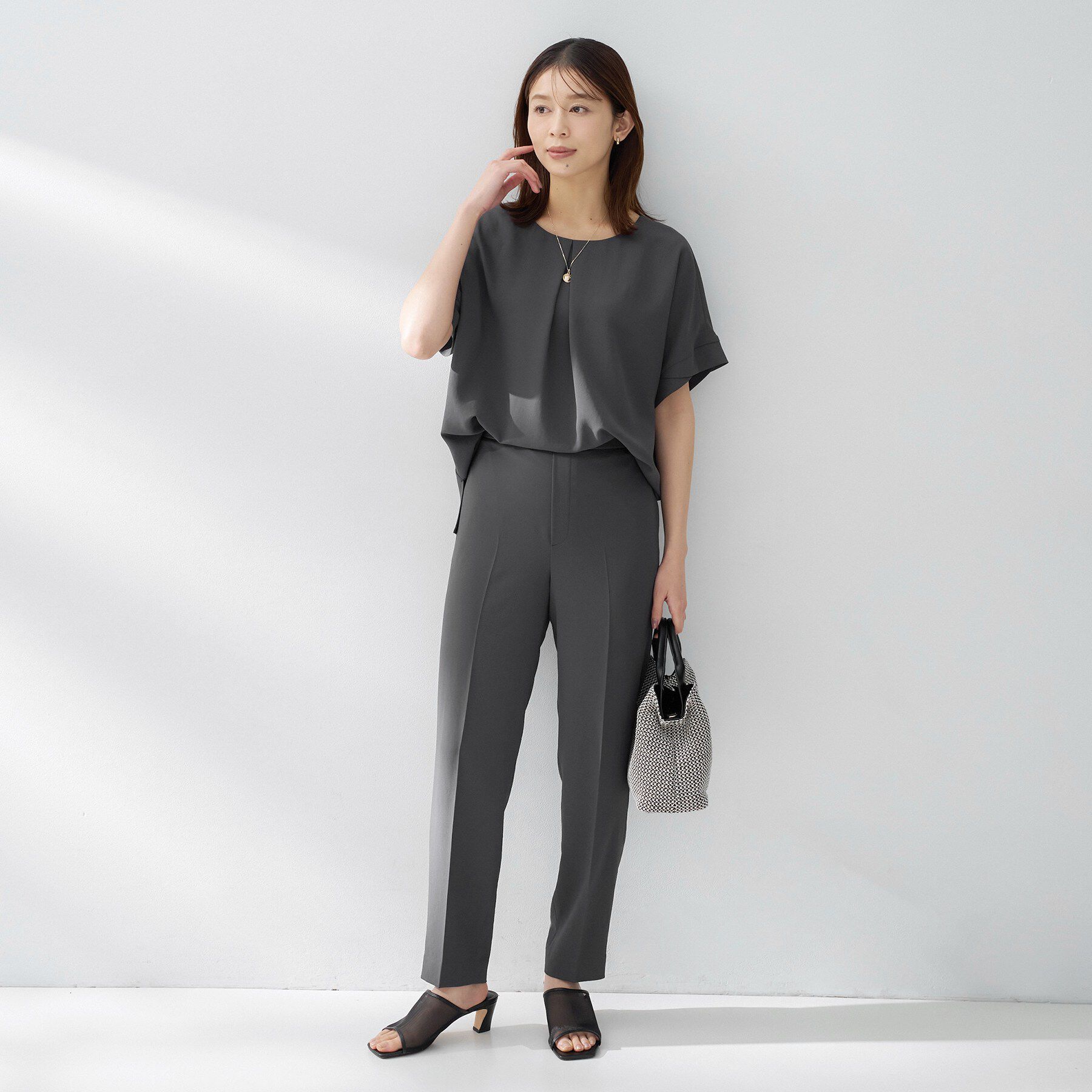 UNTITLED「【夏の名品セットアップが今年も登場！/はっ水/遮熱】リラクミスト テーパードパンツ」|その他|