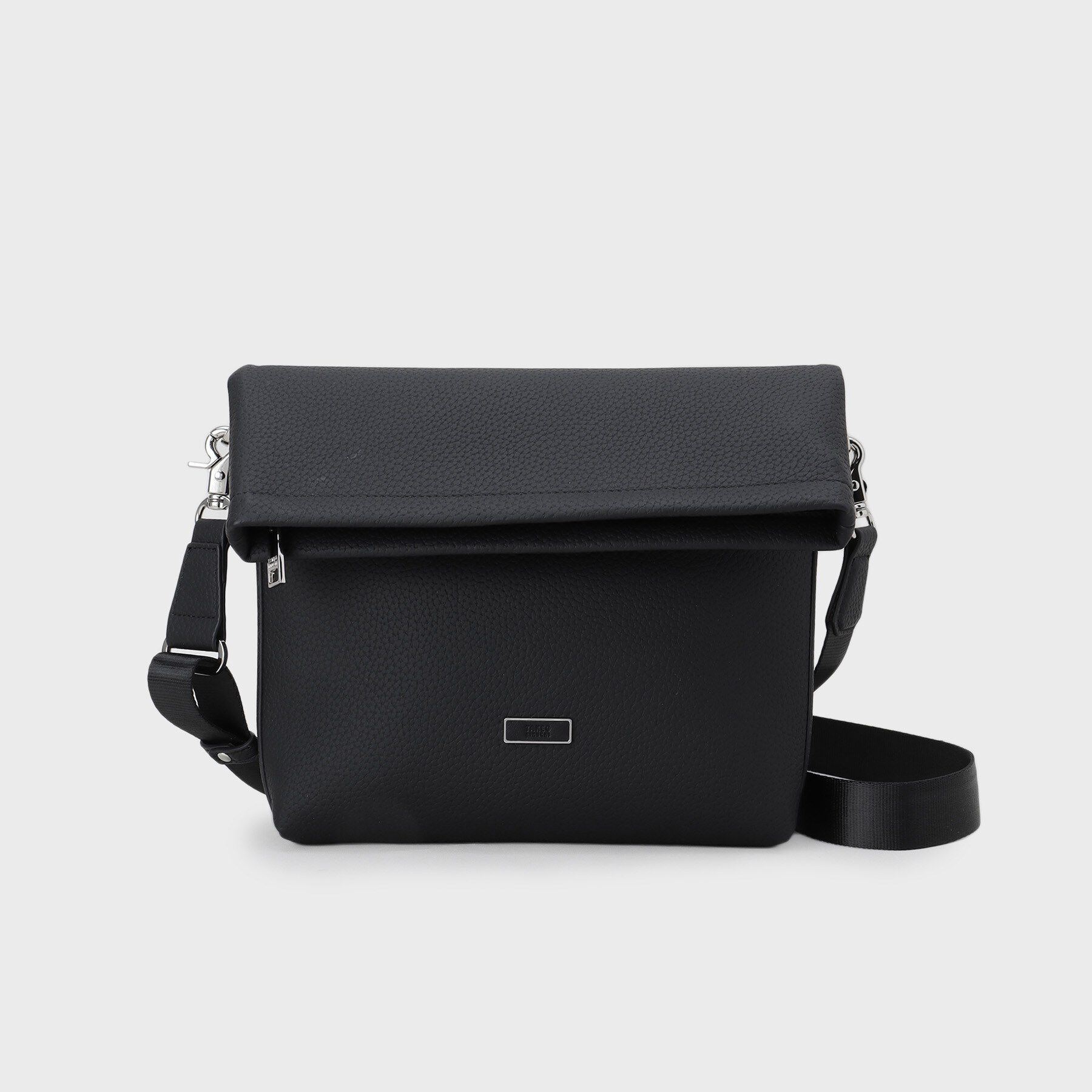 TAKEO KIKUCHI「フラップショルダーバッグ」|ショルダー・メッセンジャー|ブラック(019)