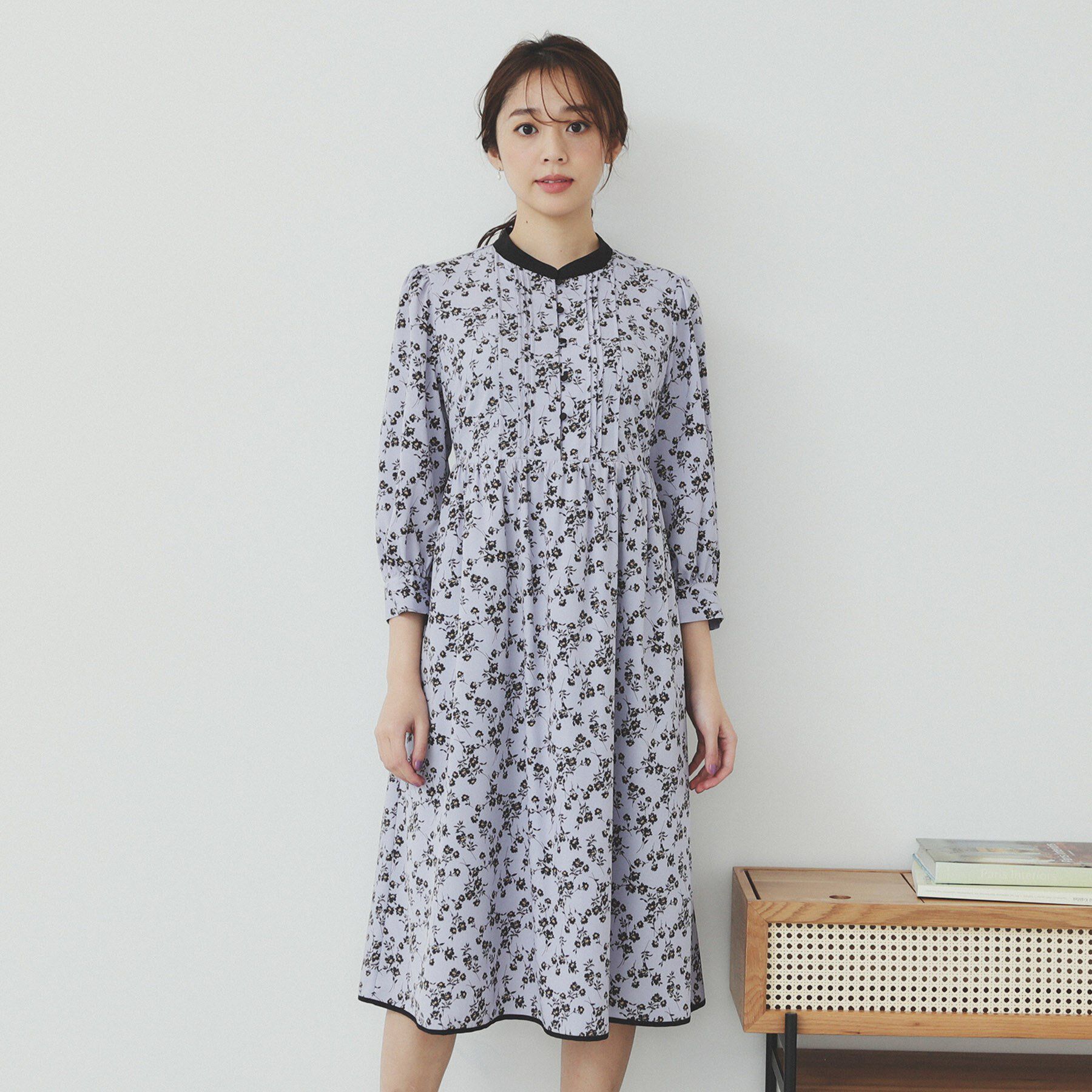 index「ミニフラワープリント バイカラーワンピース【洗濯機洗い可/イージーアイロン/防シワ】」|ワンピース|