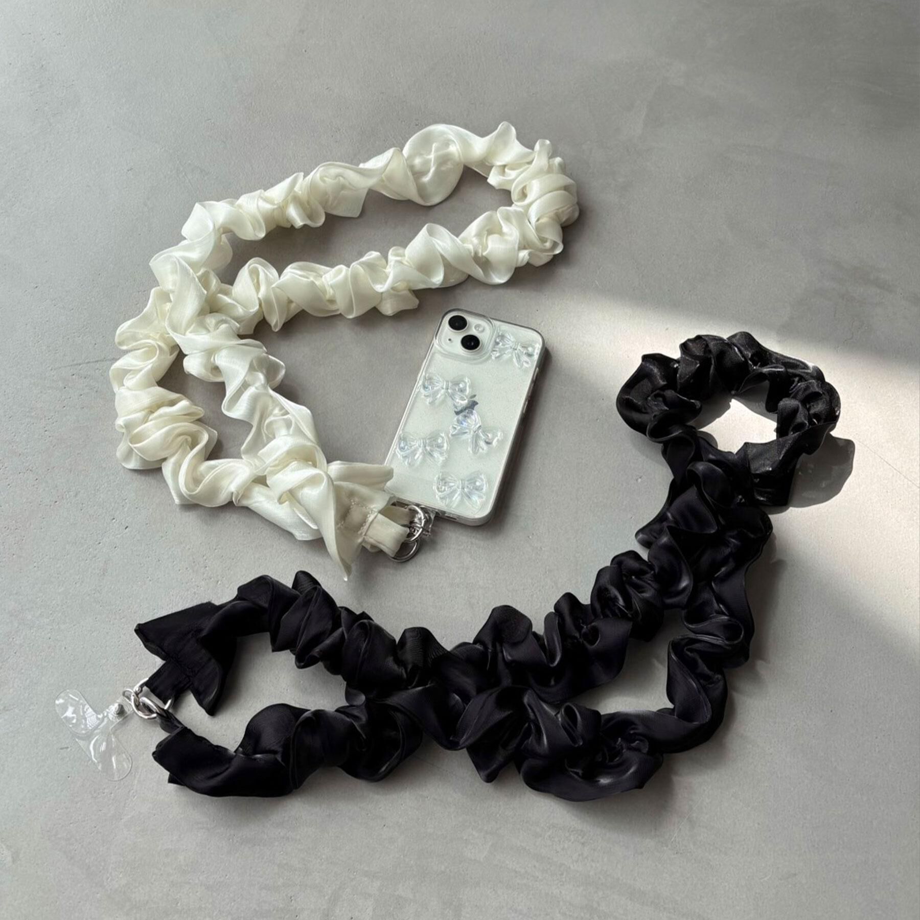 index「ギャザーフリルスマートフォンショルダーストラップ」|ストラップ|