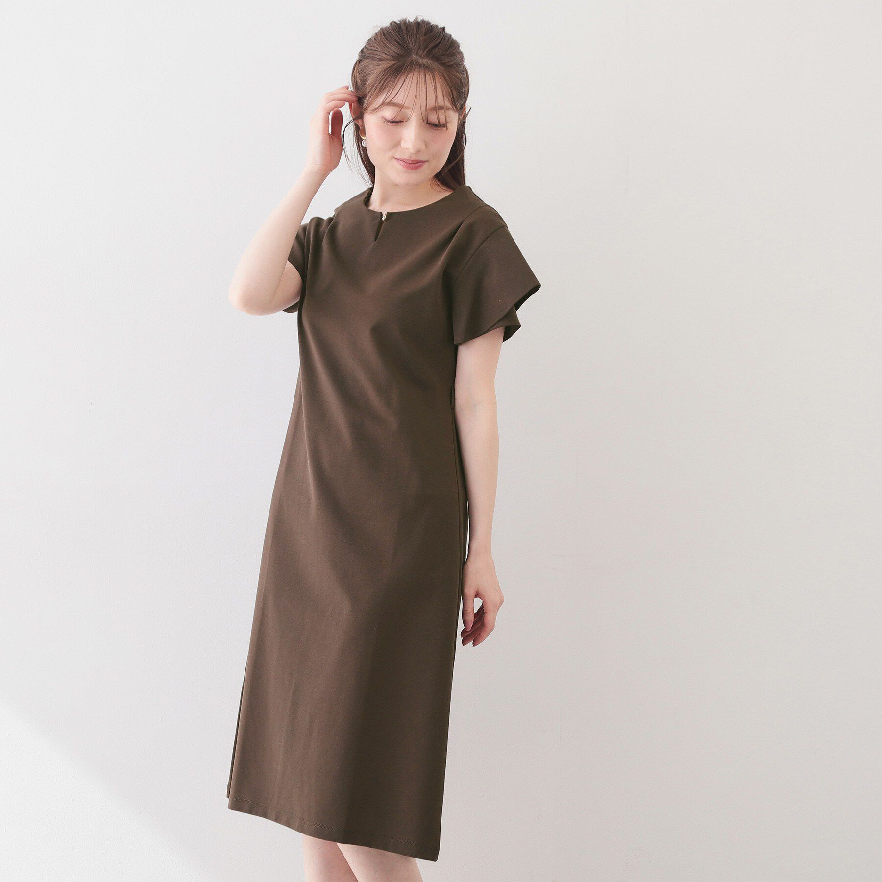 index「Iラインフレアスリーブワンピース【洗濯機OK/接触冷感/UVケア】《XS～3L/6col》」|ワンピース|