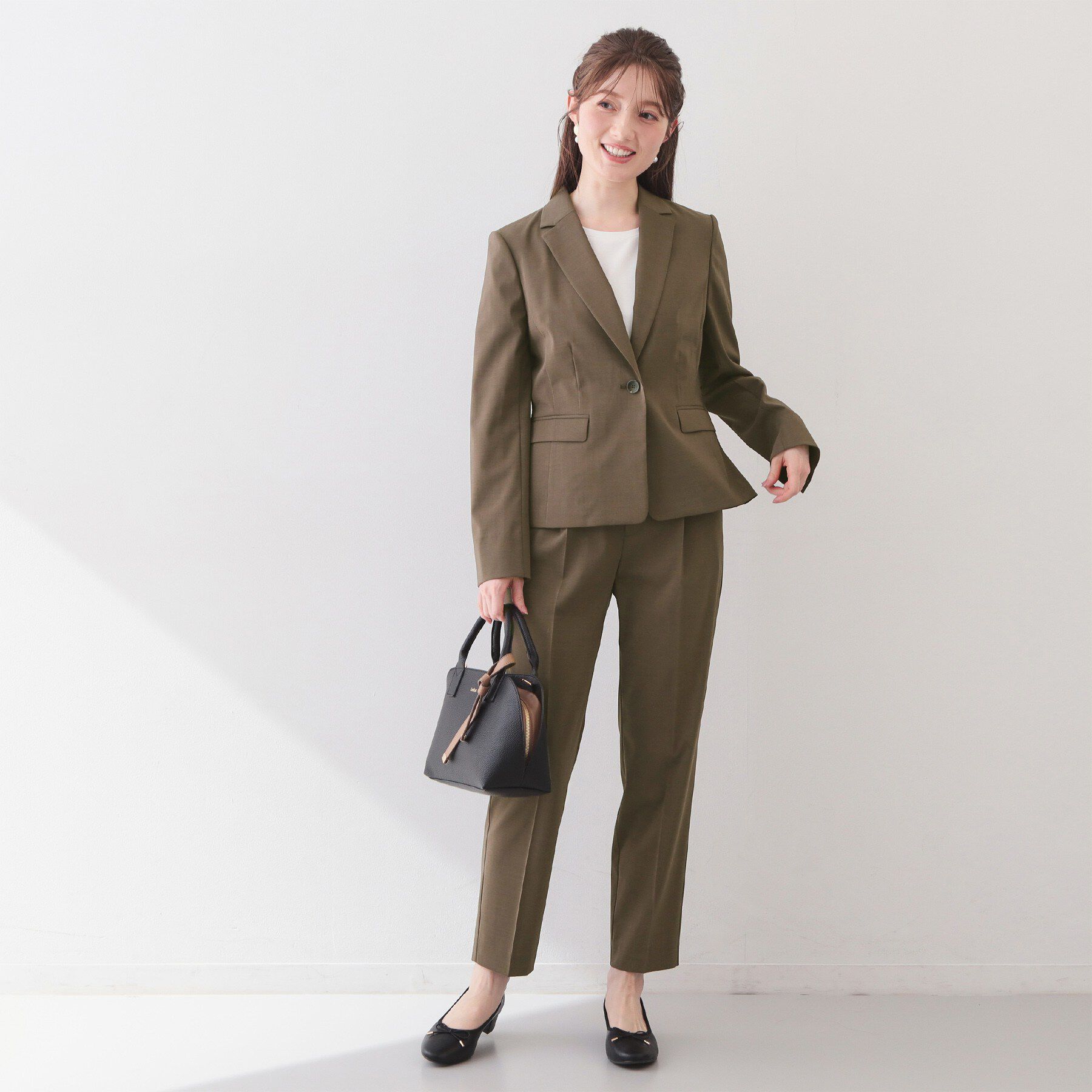 index「ストレッチテーパードパンツ/セットアップ対応可【洗濯機OK/接触冷感/吸水速乾/イージーアイロン】《」|その他|