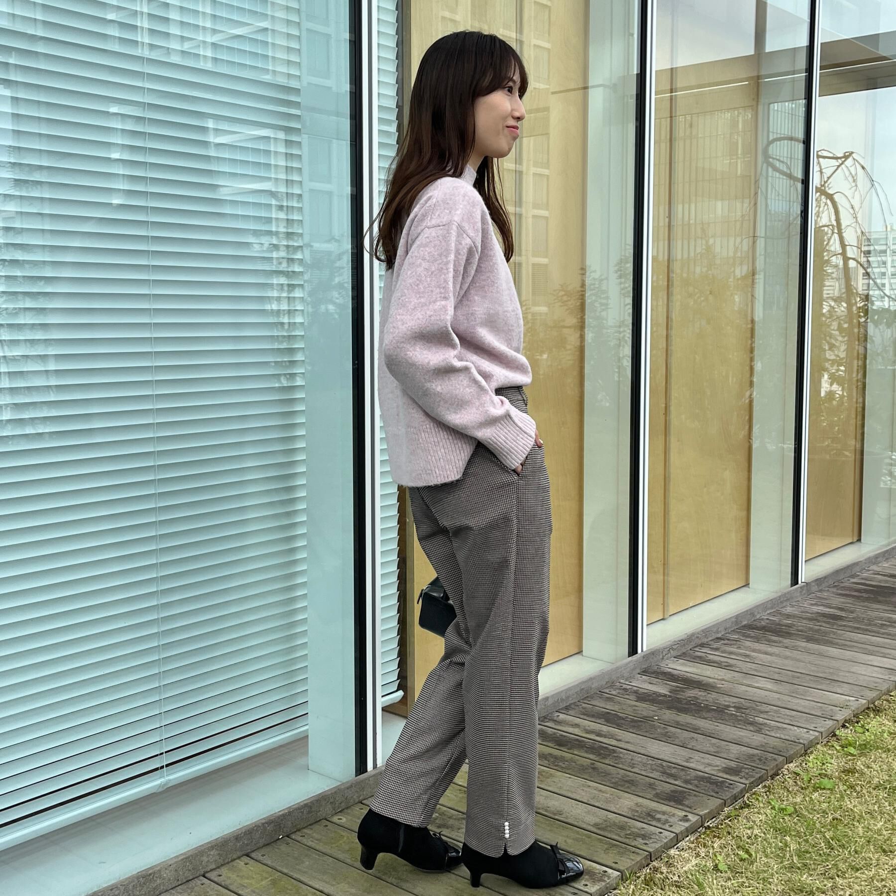 Couture broach「【通勤・美脚見え・あったか】裏起毛パール調スカラ裾デザインパンツ」|その他|