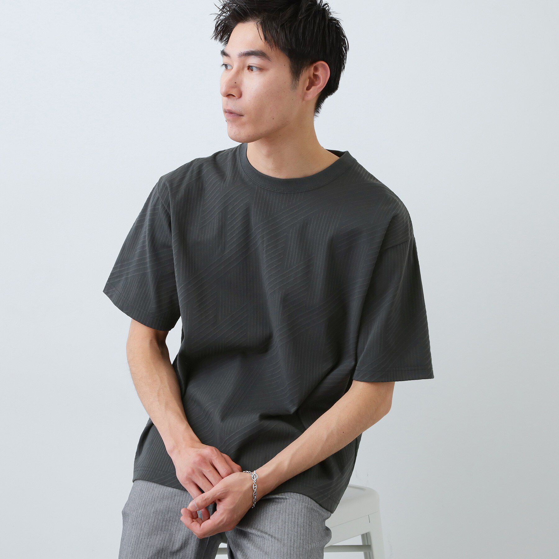 THE SHOP TK「【無地だと少し物足りないという方へ】ジオメトリック柄 半袖Tシャツ 洗濯機OK」|Tシャツ・カットソー|