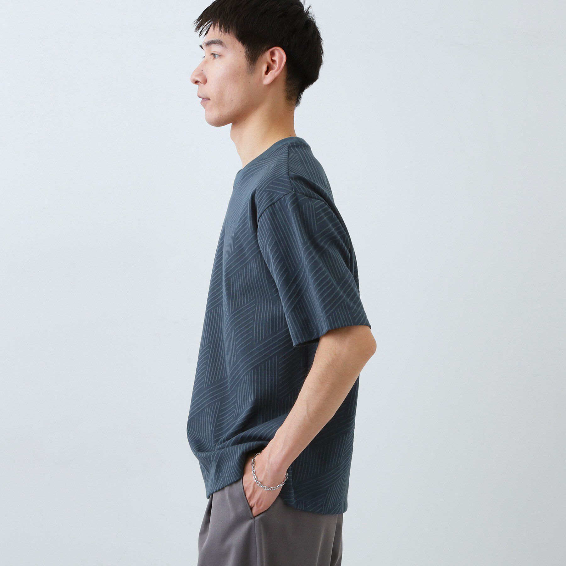 THE SHOP TK「【無地だと少し物足りないという方へ】ジオメトリック柄 半袖Tシャツ 洗濯機OK」|Tシャツ・カットソー|