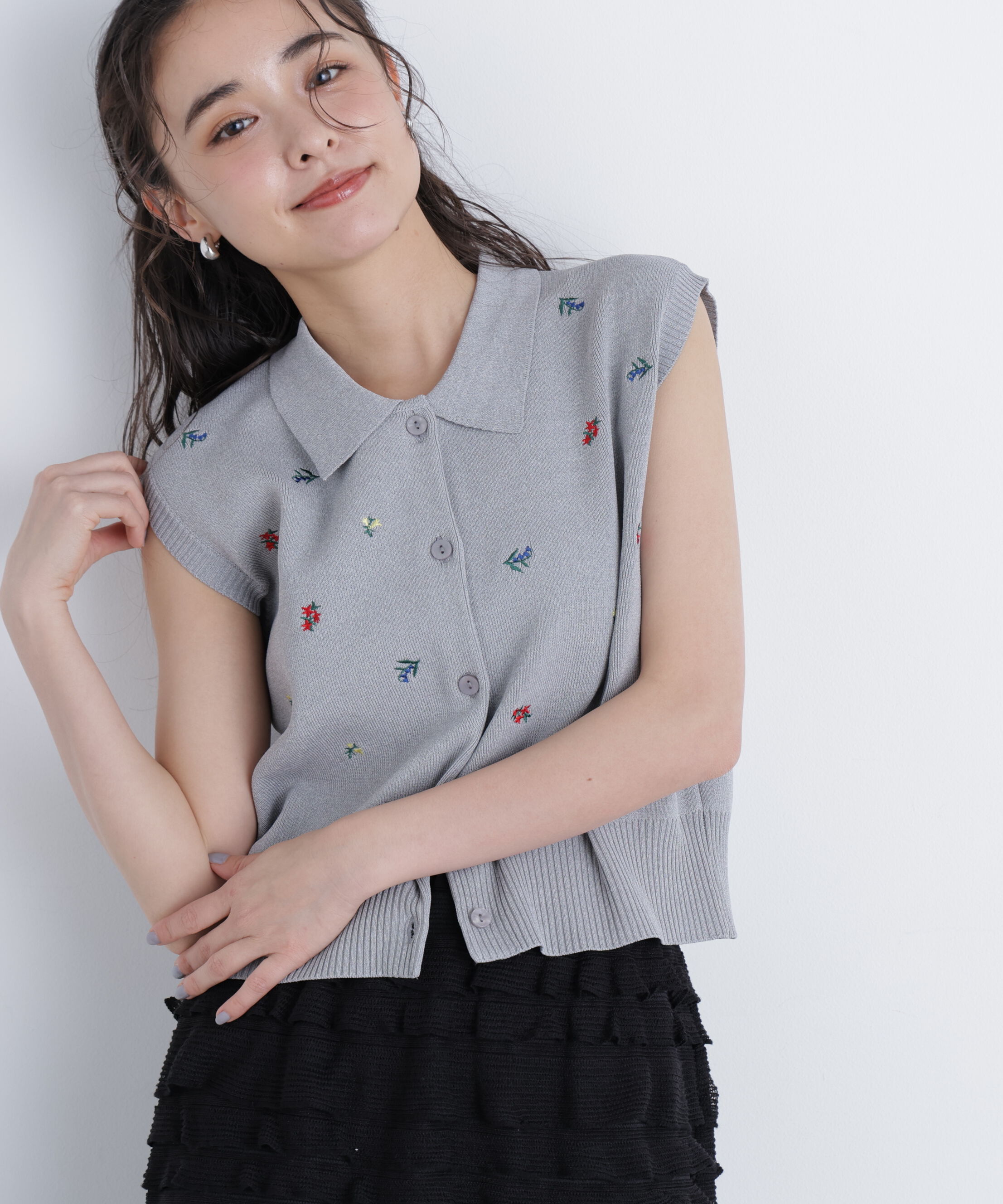  「ポロカラーフラワー刺繍ニット」|ニット・セーター|