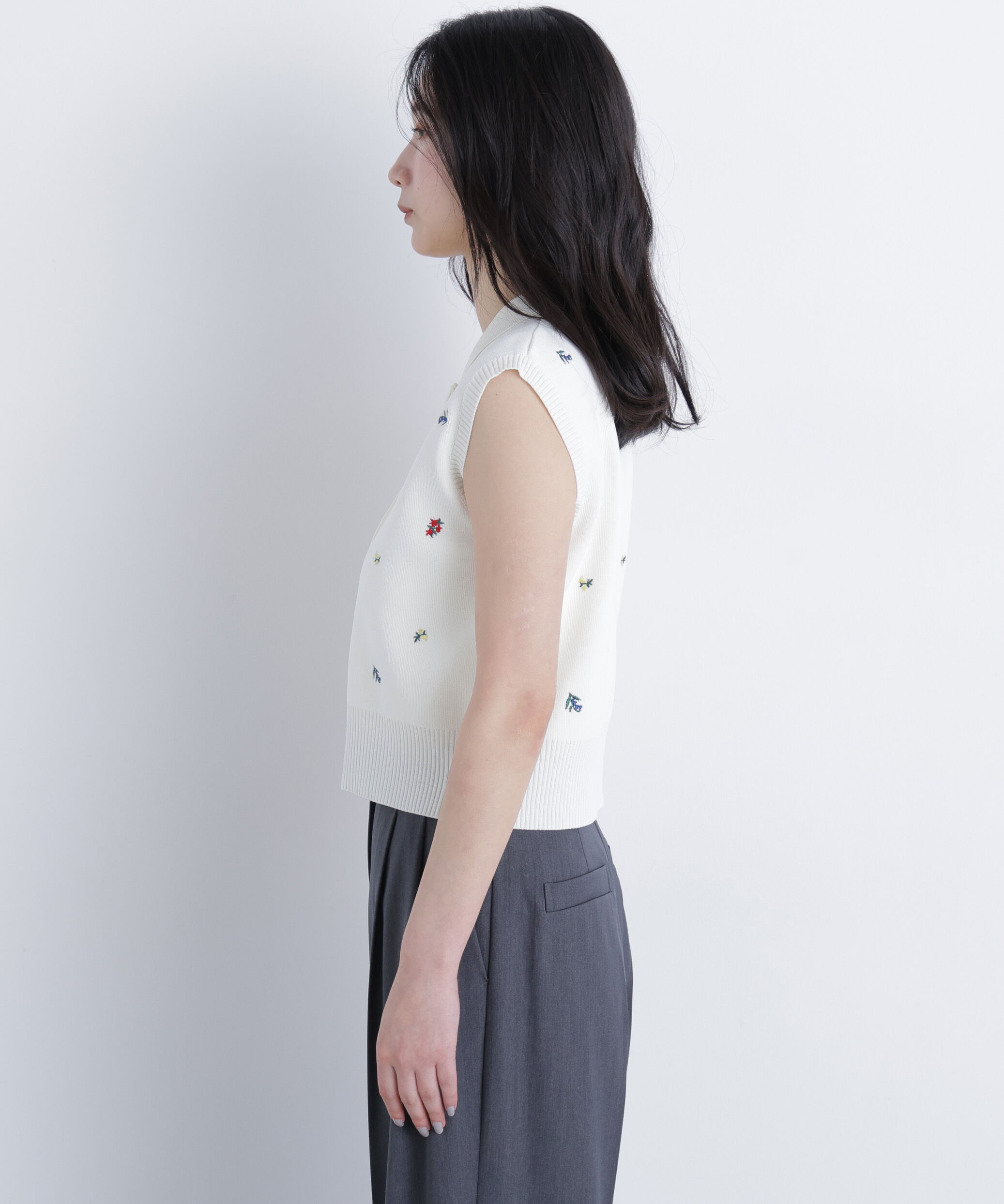  「ポロカラーフラワー刺繍ニット」|ニット・セーター|