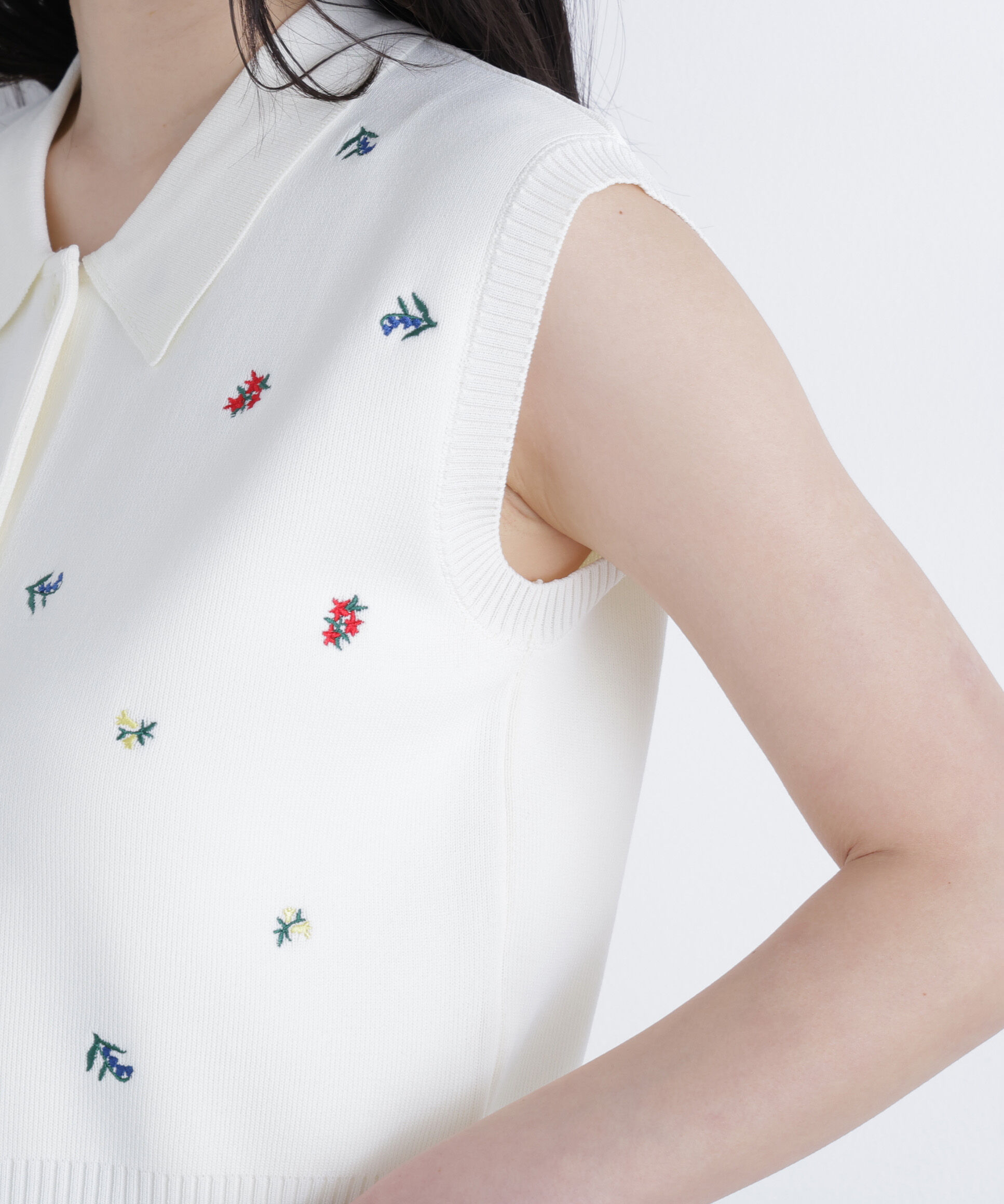  「ポロカラーフラワー刺繍ニット」|ニット・セーター|