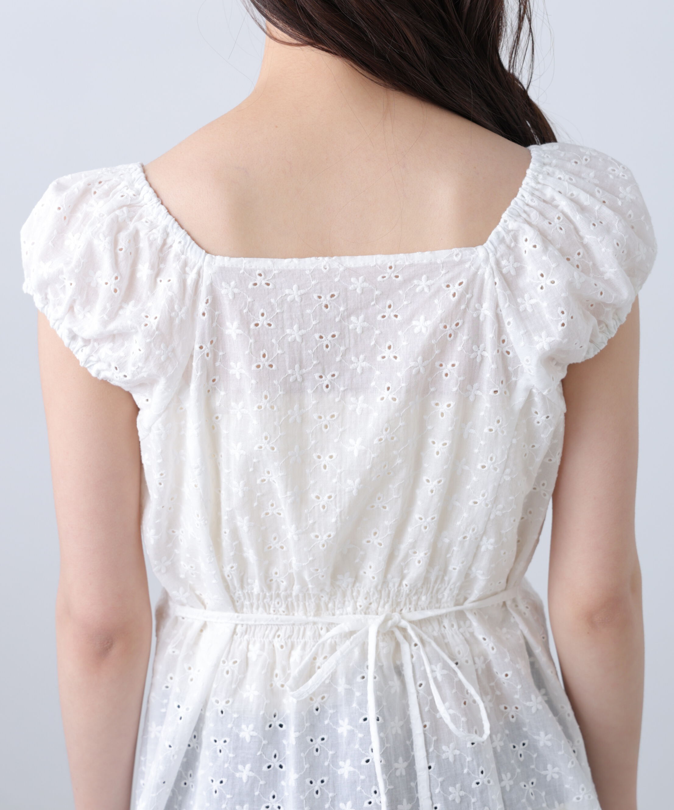  「バックリボン前開きパフスリーブレースチュニックブラウス」|Tシャツ・カットソー|