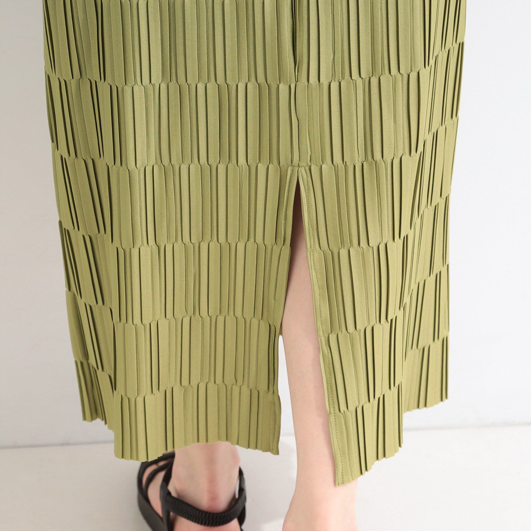 SHOO･LA･RUE「【S-LL/洗濯機可】変形プリーツで差が付く ナロースカート」|ワンピース|