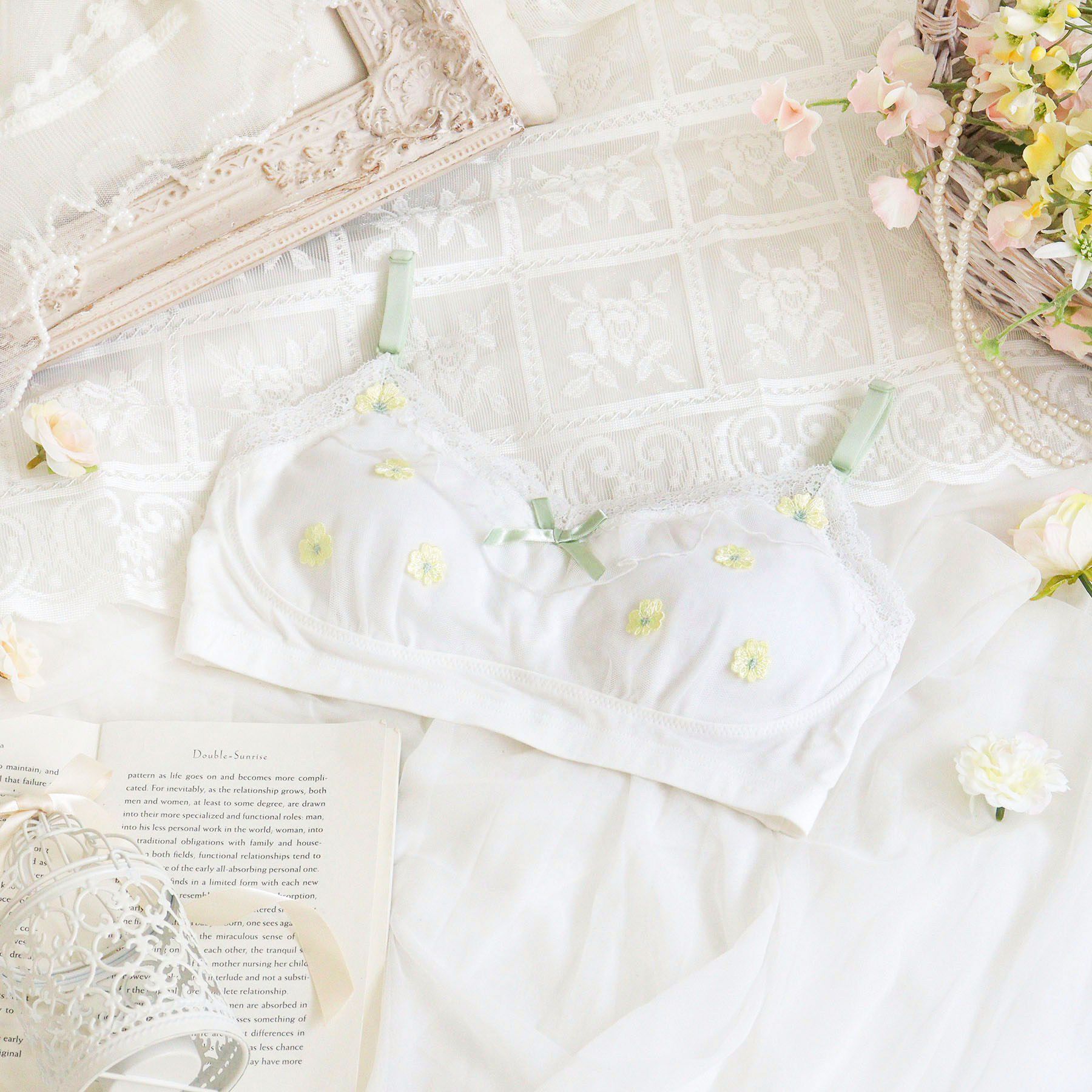 Risa Magli「ラーレ おやすみブラ (M-L)」|インナー|イエロー(032)