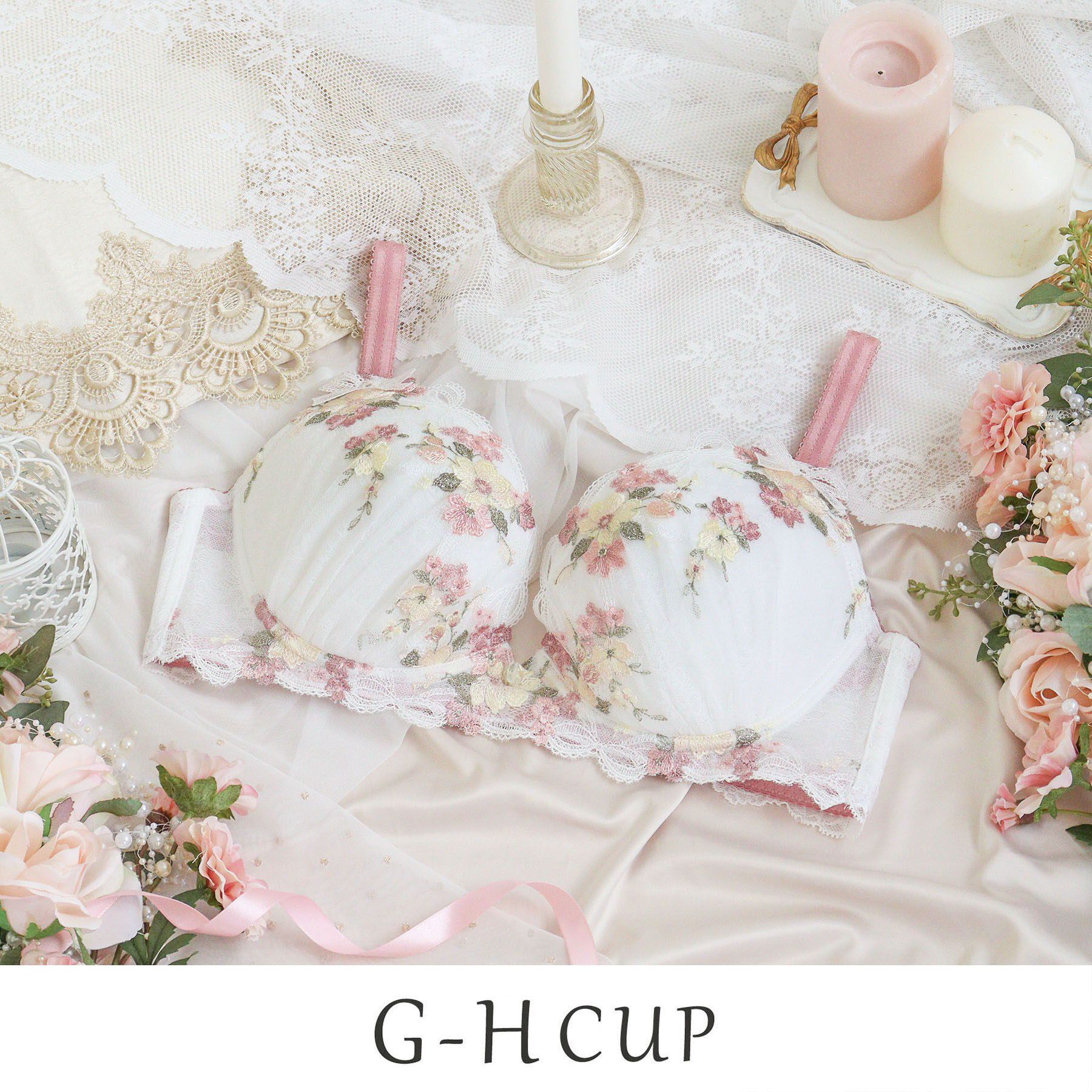 Risa Magli「ダニエラ ブラジャー (G-H) ＜V Make Type＞」|インナー|ホワイト(001)