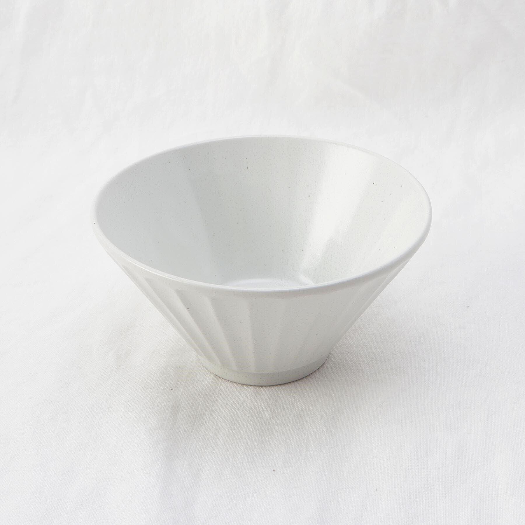 212 KITCHEN STORE「しのぎ反りどんぶり S 美濃唐津」|食器・キッチングッズ|