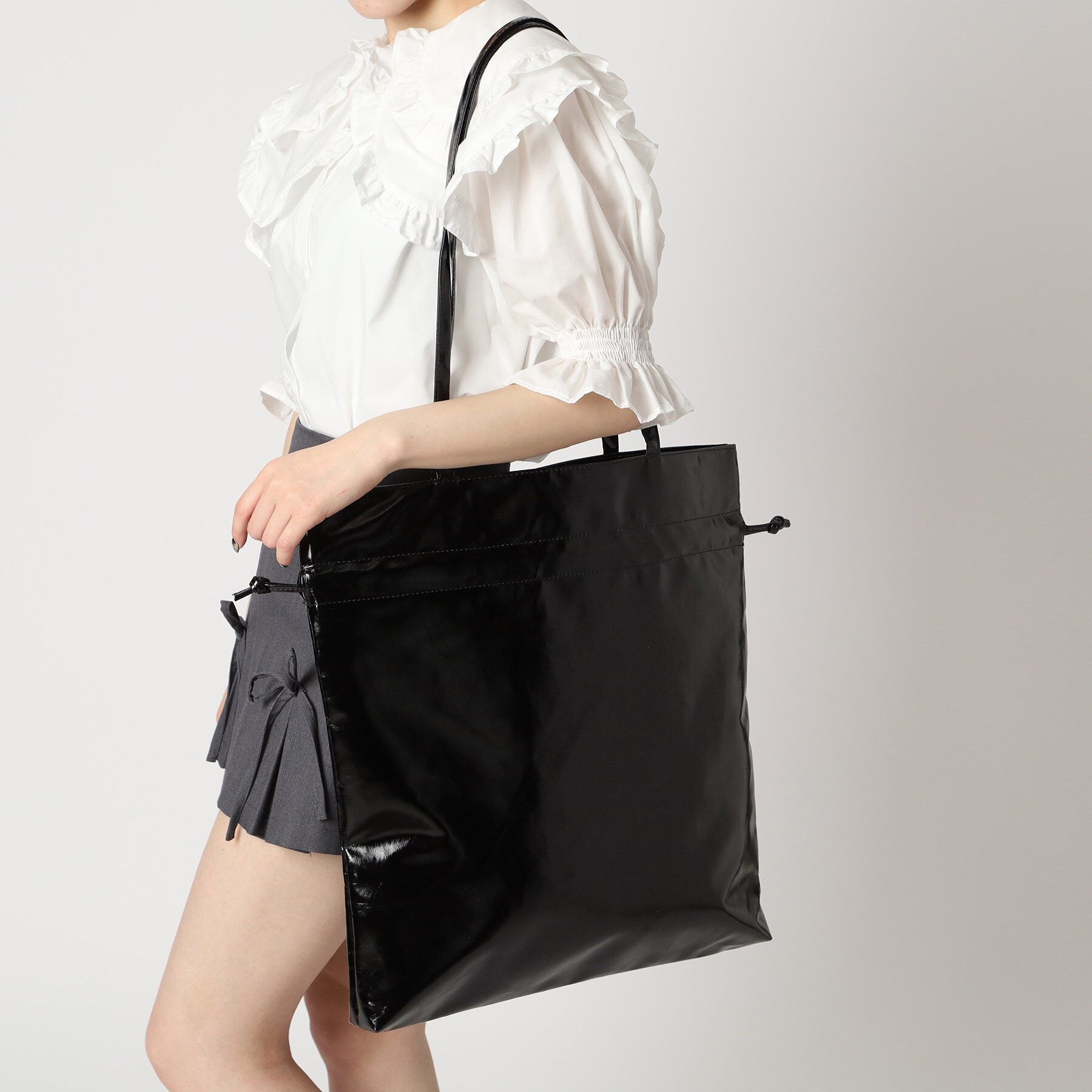 Ober Tashe「メタリック巾着トートバッグ」|トートバッグ|