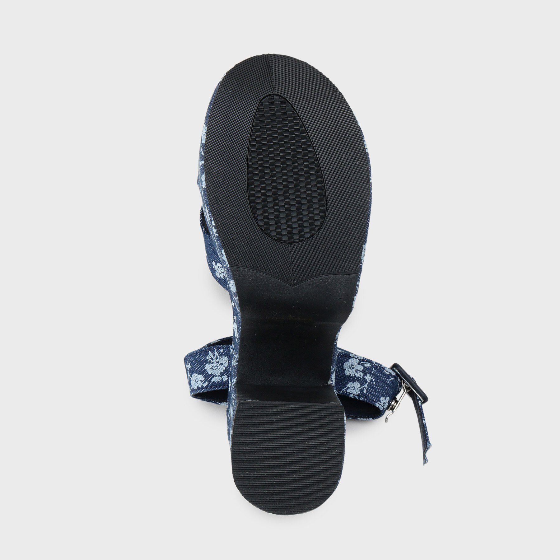 csT&P「厚底クロスサンダル」|サンダル|