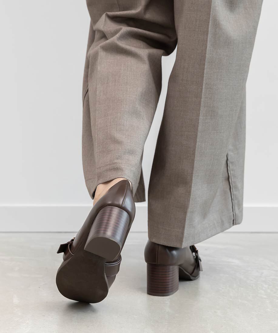  「ギボシバックルヒールアップローファー」|ローファー|