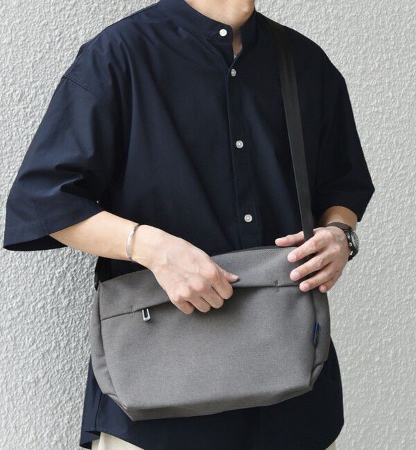 SHIPS any「Filer:〈撥水加工〉トロピカル ショルダーバック NO6 ◇」|ショルダー・メッセンジャー|グレー