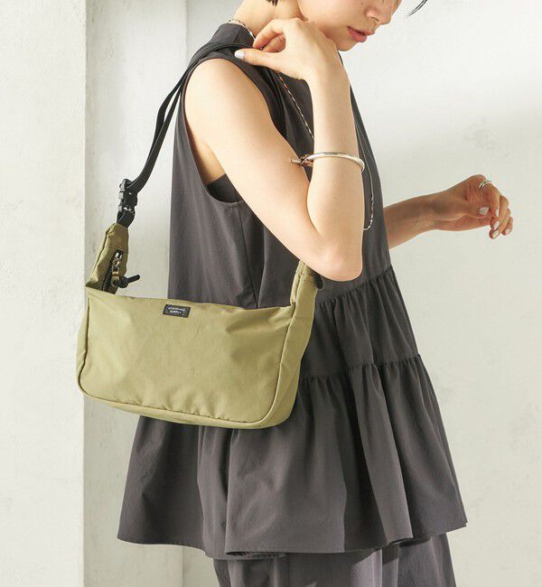 SHIPS for women「《予約》【SHIPS別注】STANDARD SUPPLY: トライアングル ショルダー」|ショルダー・メッセンジャー|