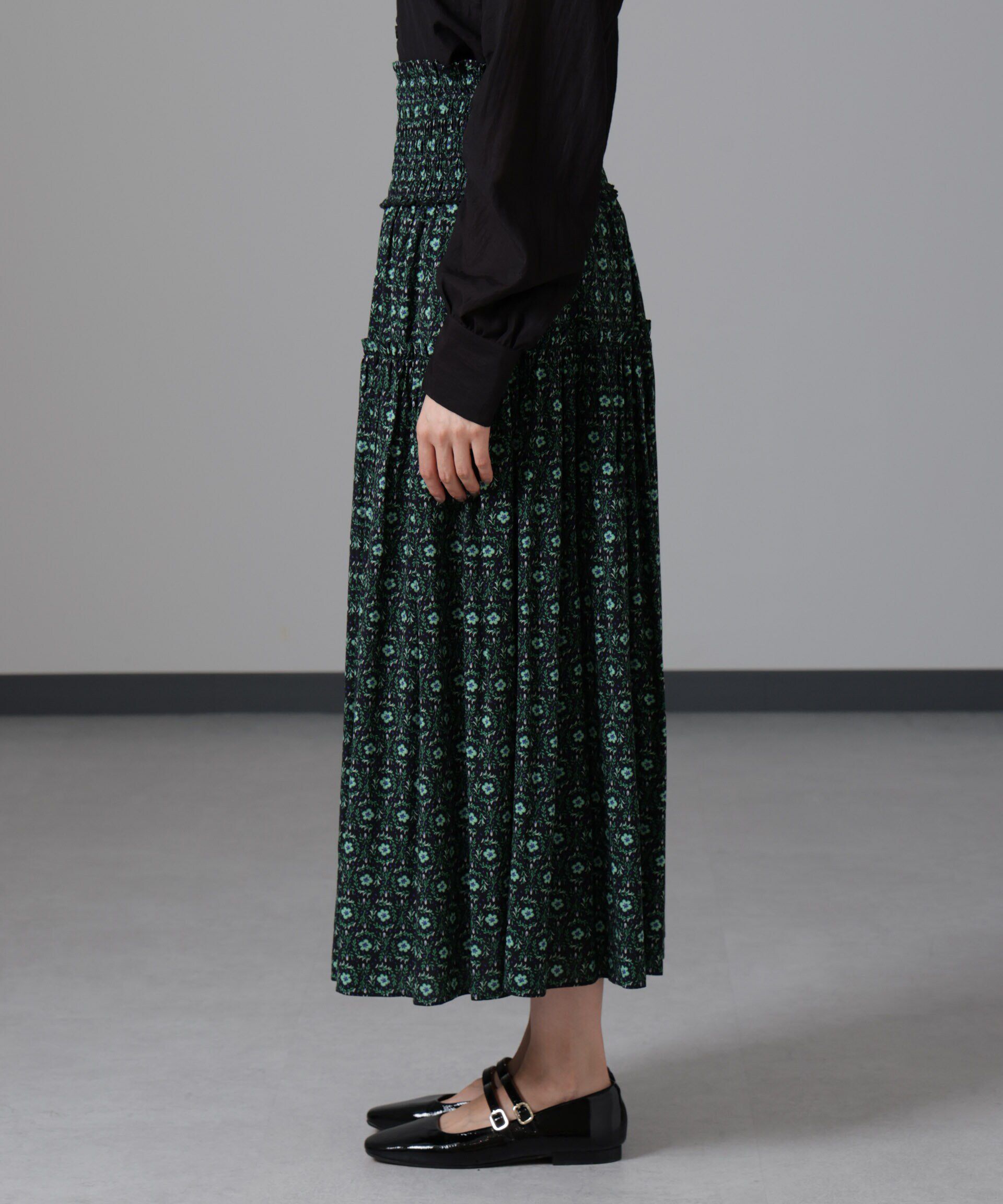 nano･universe「サークルフワラープリントスカート」|スカート|