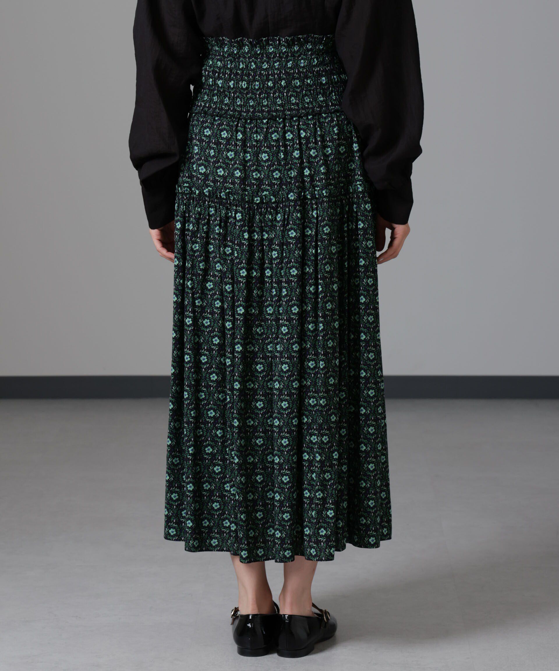 nano･universe「サークルフワラープリントスカート」|スカート|