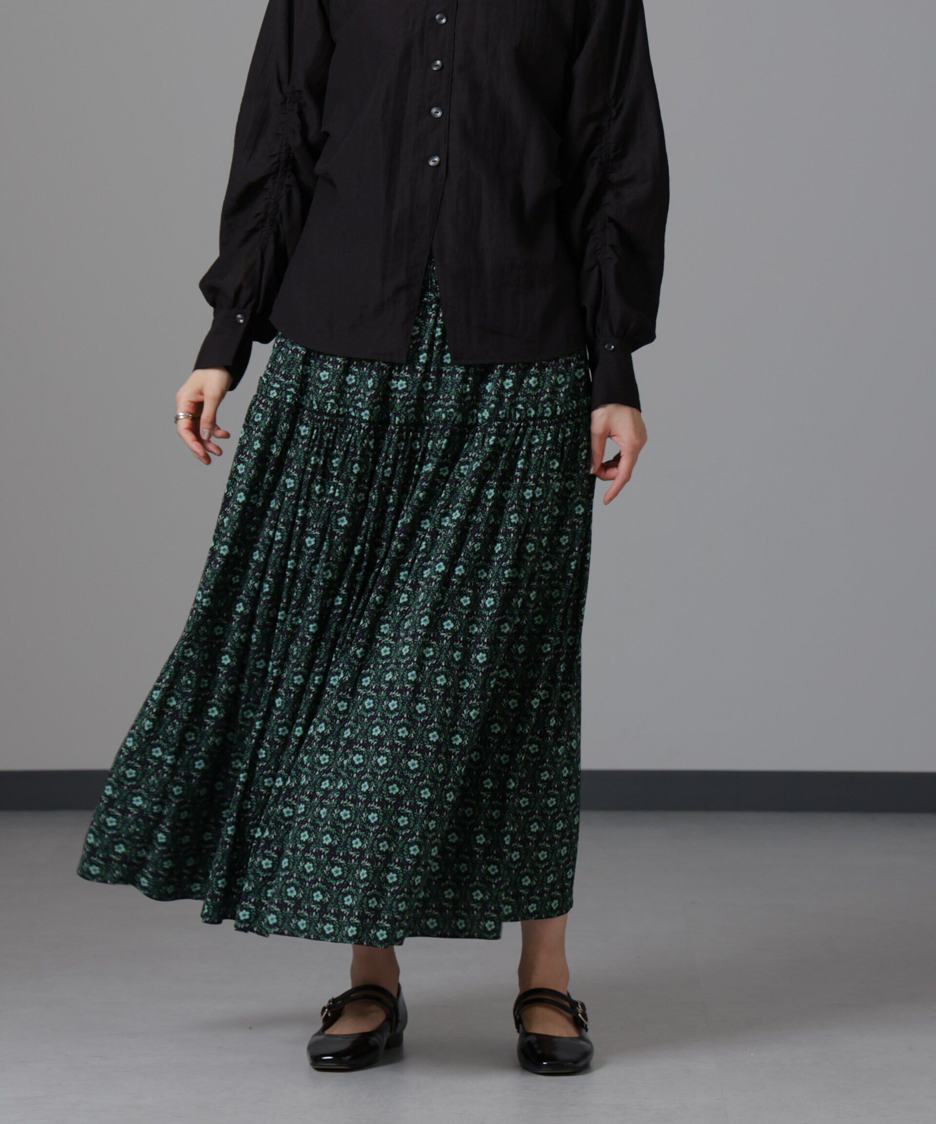 nano･universe「サークルフワラープリントスカート」|スカート|