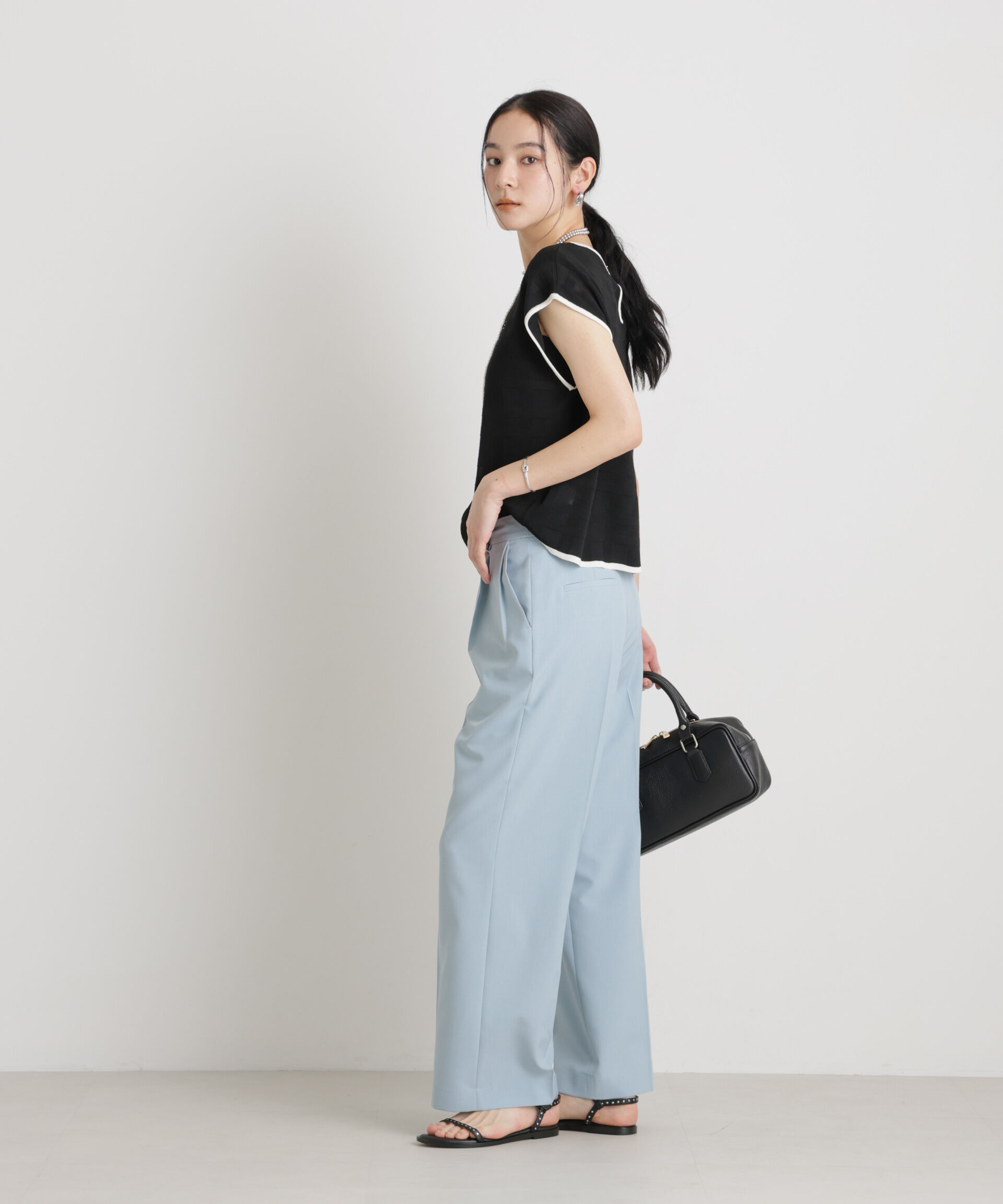 nano･universe「シアーチェックバイカラーパイピングニット」|ニット・セーター|