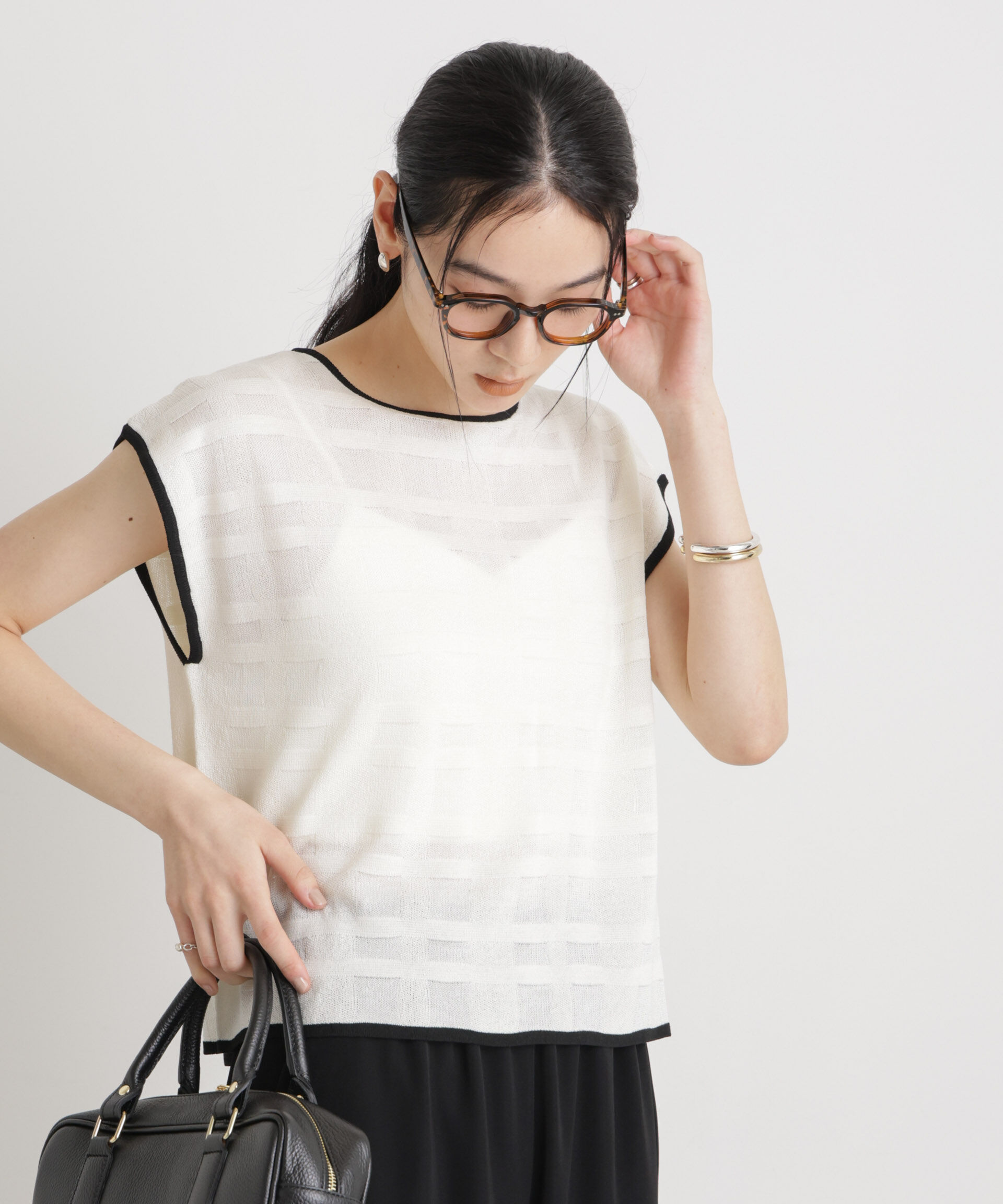 nano･universe「シアーチェックバイカラーパイピングニット」|ニット・セーター|