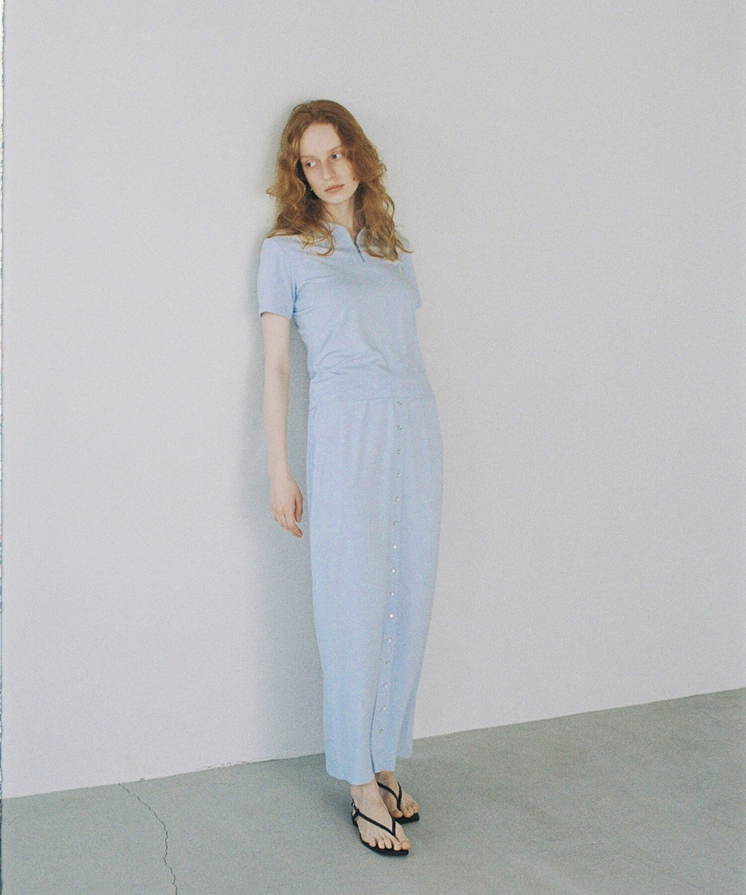 ADAM ET ROPE'「【agnes b. pour ADAM ET ROPE'】JUPE PRESSIONS LONG」|スカート|