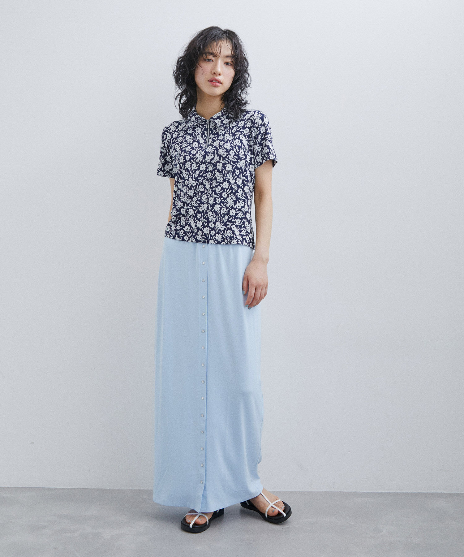 ADAM ET ROPE'「【agnes b. pour ADAM ET ROPE'】JUPE PRESSIONS LONG」|スカート|