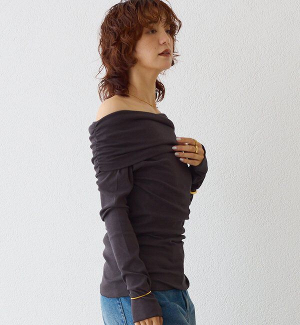  「【女性らしい抜け感】シアーテレコオフショルカットソー」|Tシャツ・カットソー|