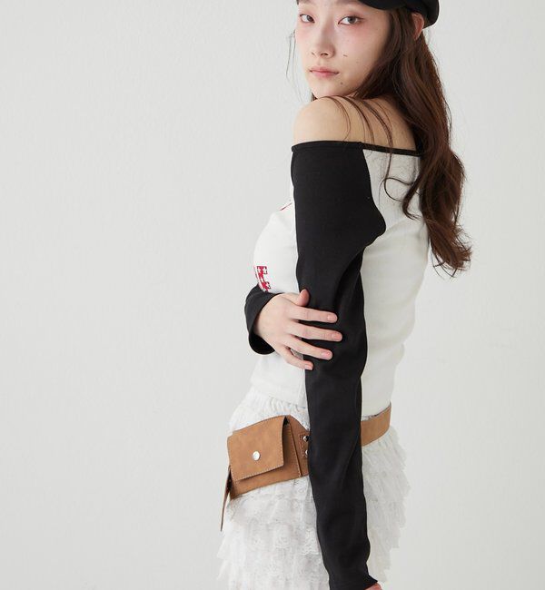  「スタースタッズラグランロゴトップス」|Tシャツ・カットソー|