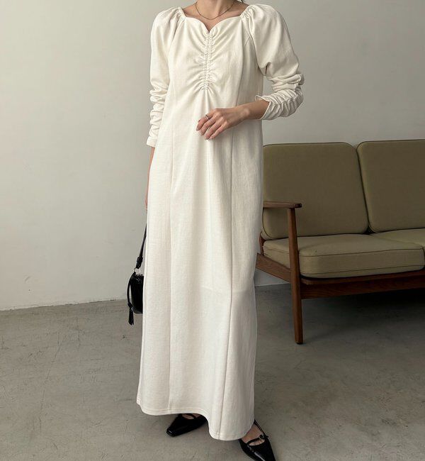  「【低身長サイズあり】ウェーブネックギャザーワンピース」|ワンピース|