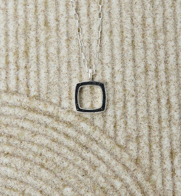 ABAHOUSE「【UNISEX】CUSION FRAME TOP PENDANT / クッション」|ネックレス|シルバー